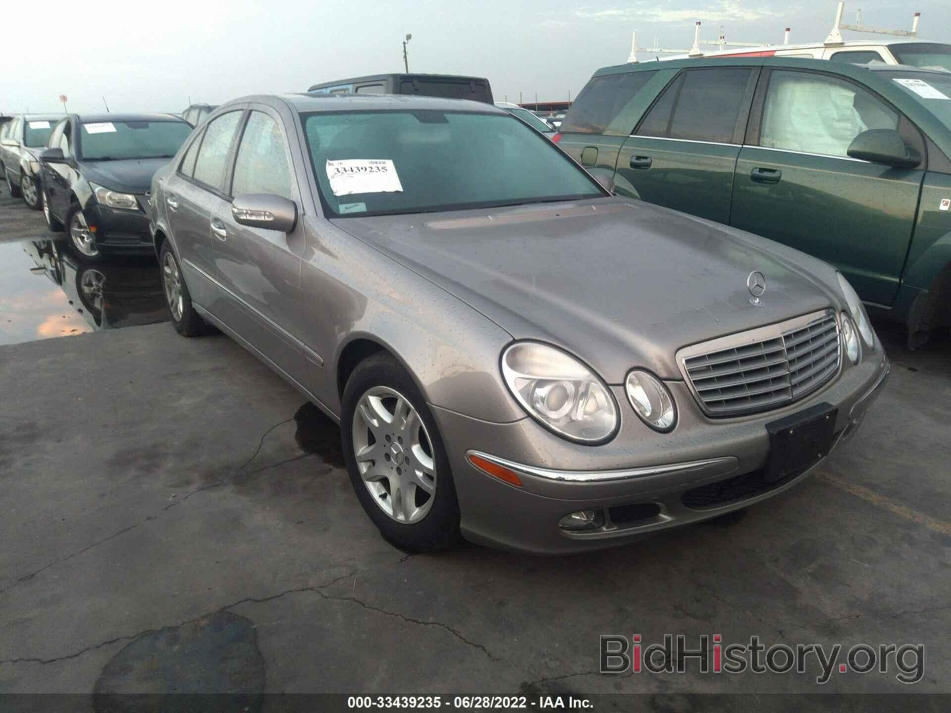 Photo WDBUF56J36A806090 - MERCEDES-BENZ E-CLASS 2006