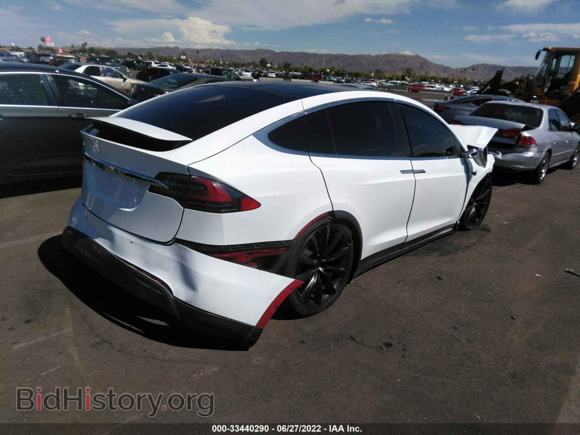 2018 TESLA MODEL X - VIN: 5YJXCBE46JF143552 - Фото 4
