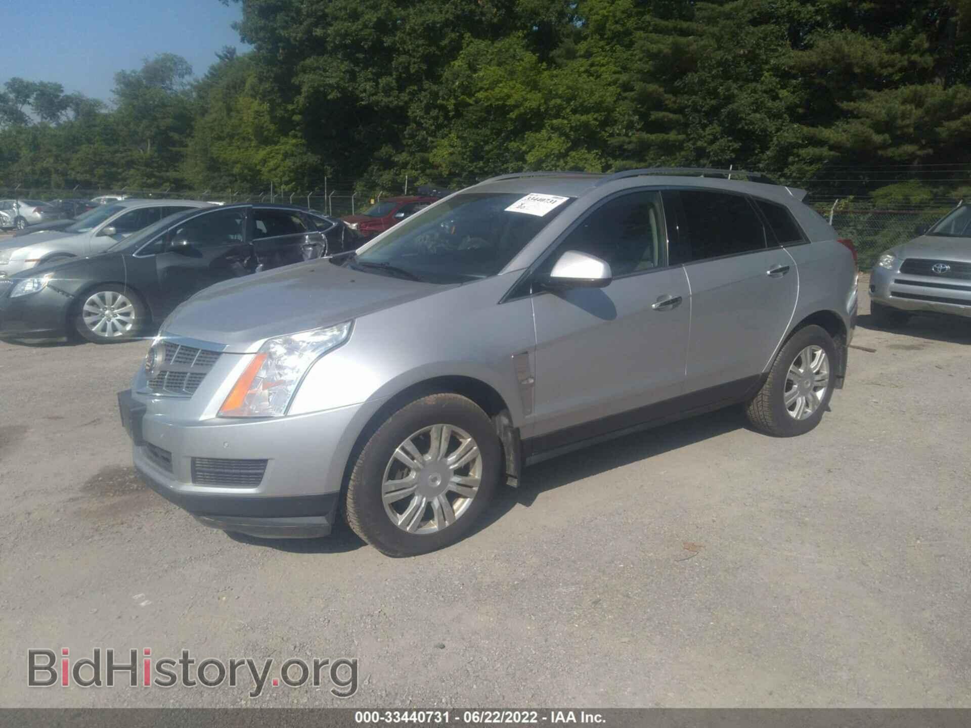 2010 CADILLAC SRX - VIN: 3GYFNAEY2AS609059 - Фото 2