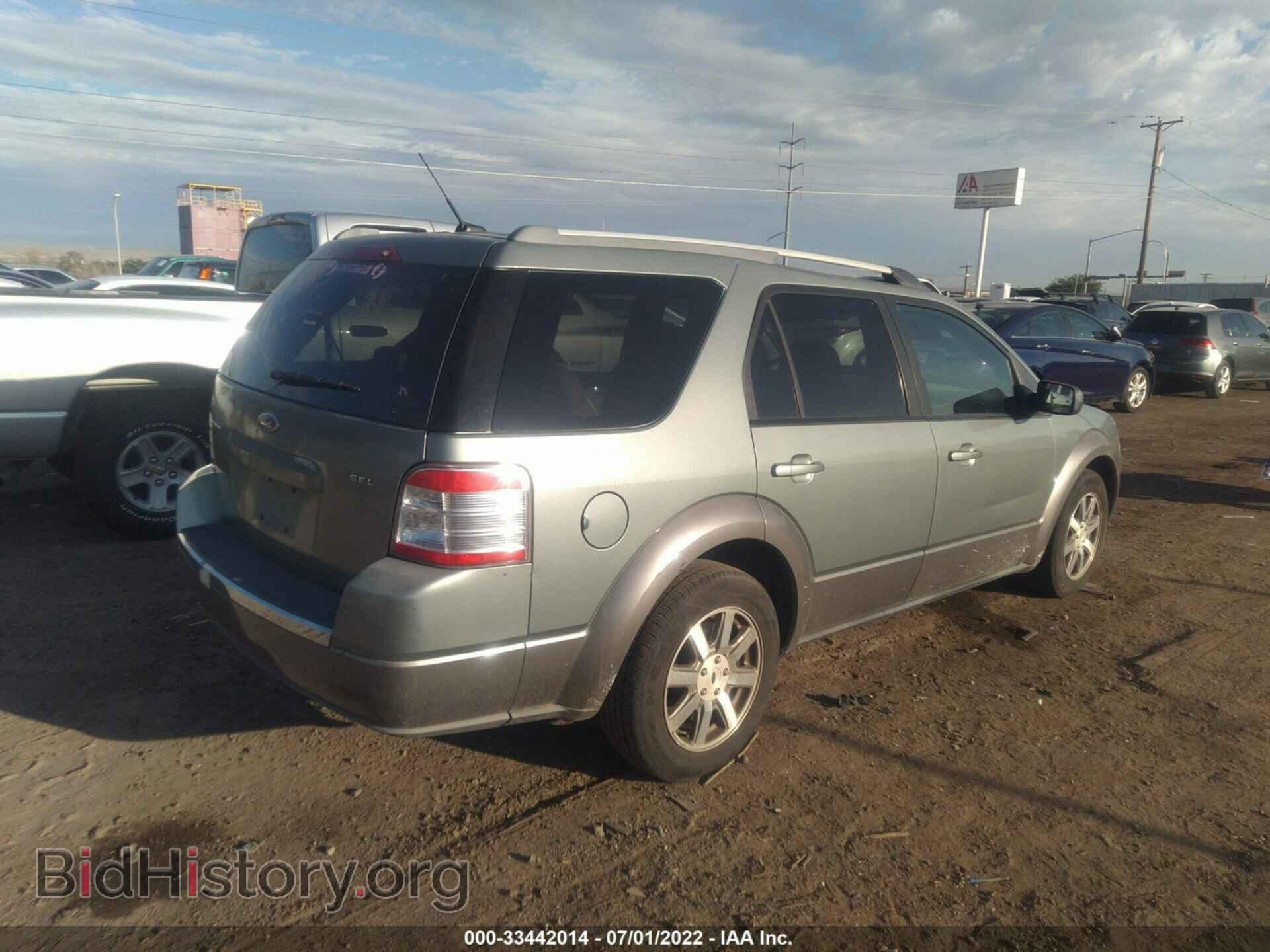 2008 FORD TAURUS X - VIN: 1FMDK02W38GA18326 - Фото 4