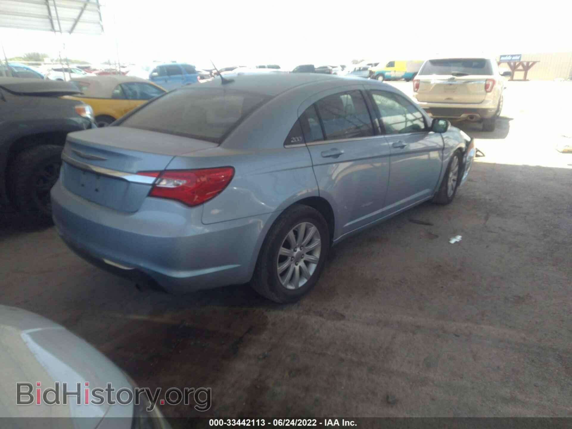 2012 CHRYSLER 200 - VIN: 1C3CCBBB3CN210683 - Фото 4