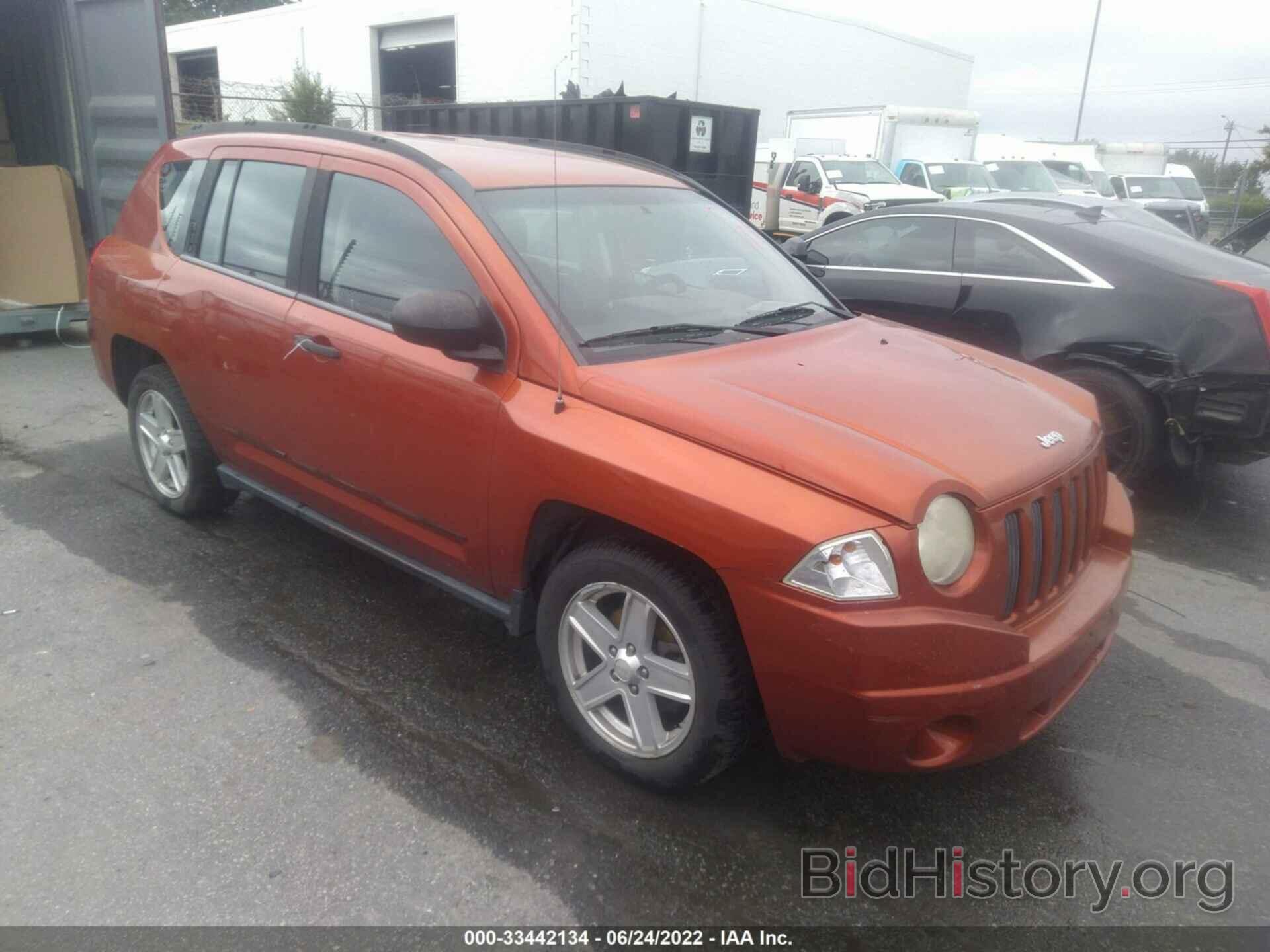 Photo 1J8FT47038D654714 - JEEP COMPASS 2008