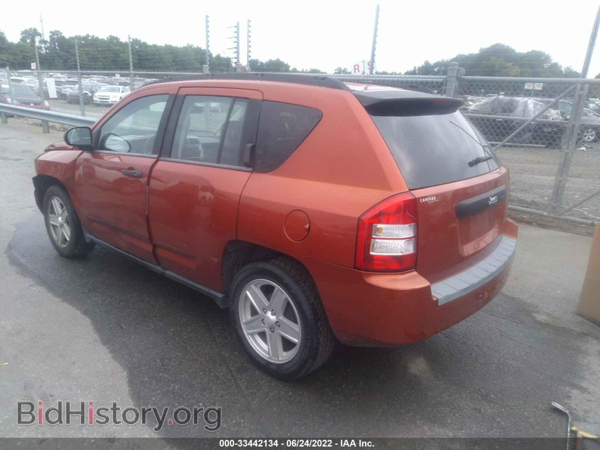 2008 JEEP COMPASS - VIN: 1J8FT47038D654714 - Фото 3
