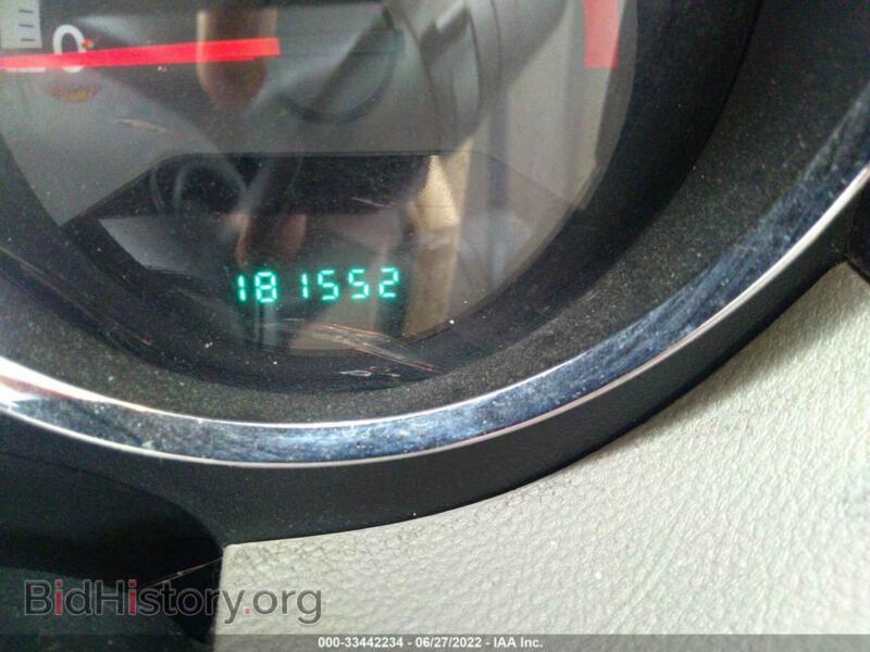 2010 Dodge CALIBER (VIN 1B3CB3HA6AD615203) — фото 7 из 11