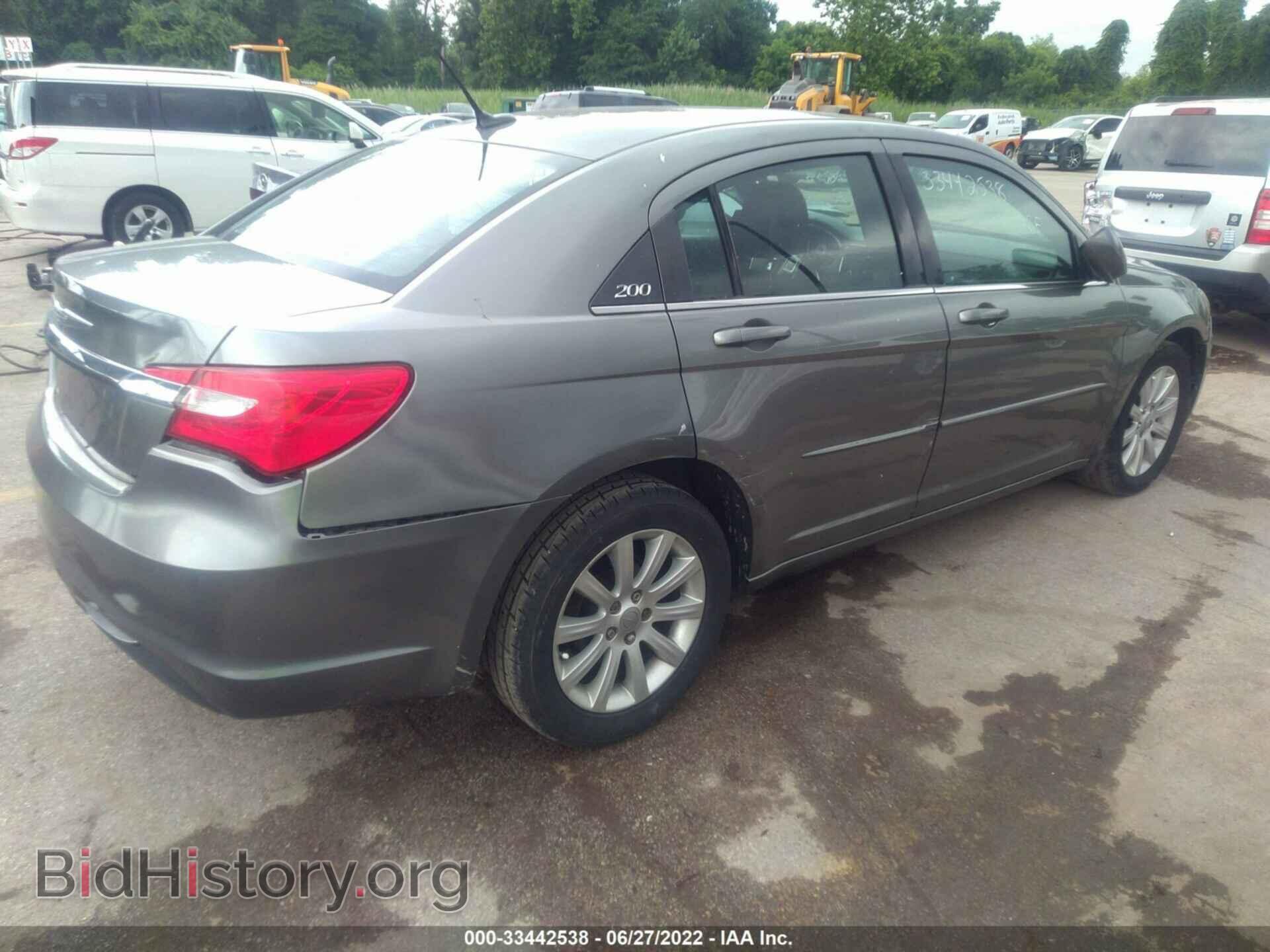 2013 CHRYSLER 200 - VIN: 1C3CCBBB0DN635795 - Фото 4