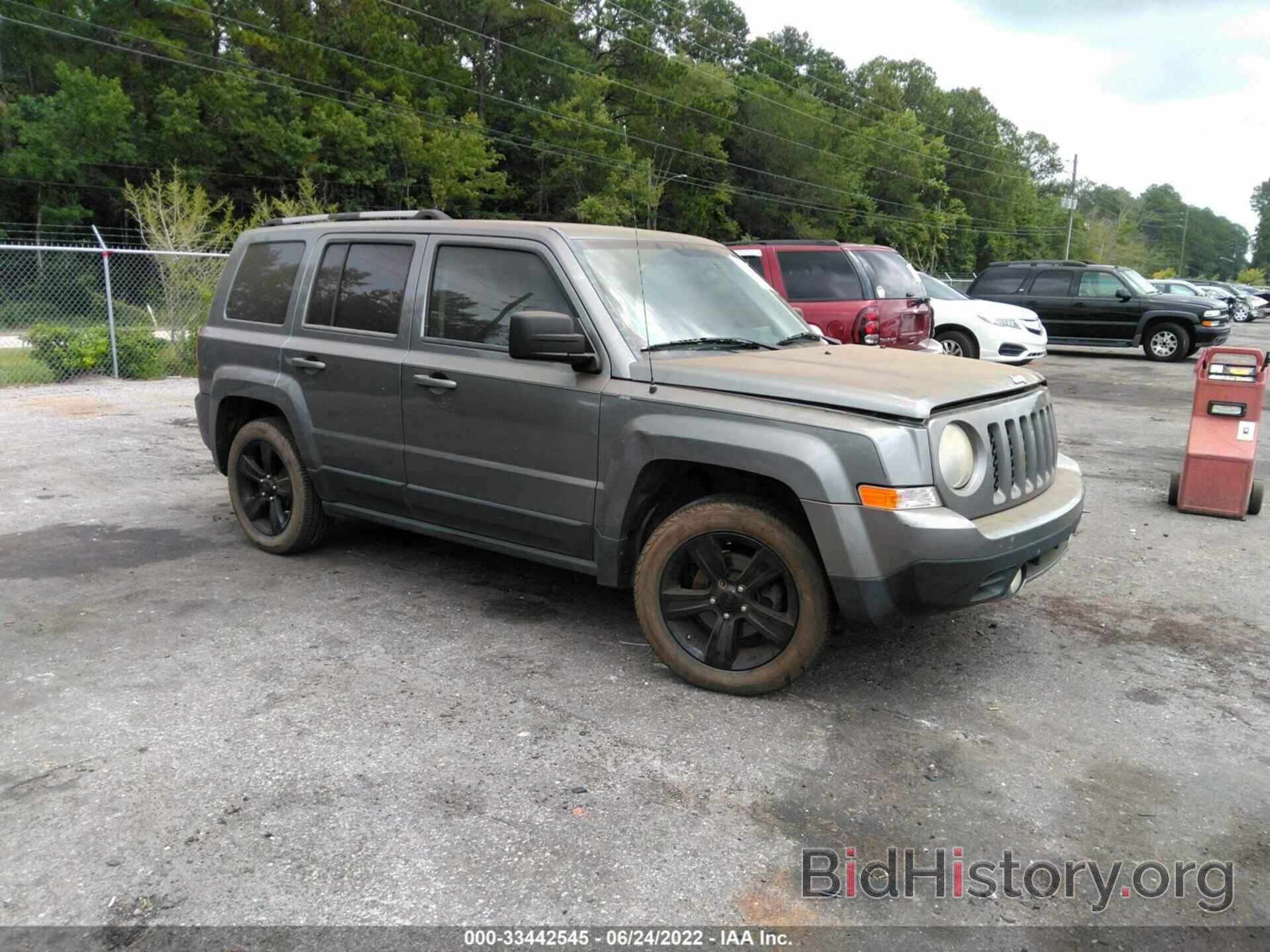 Фотография 1C4NJPFB7CD690332 - JEEP PATRIOT 2012