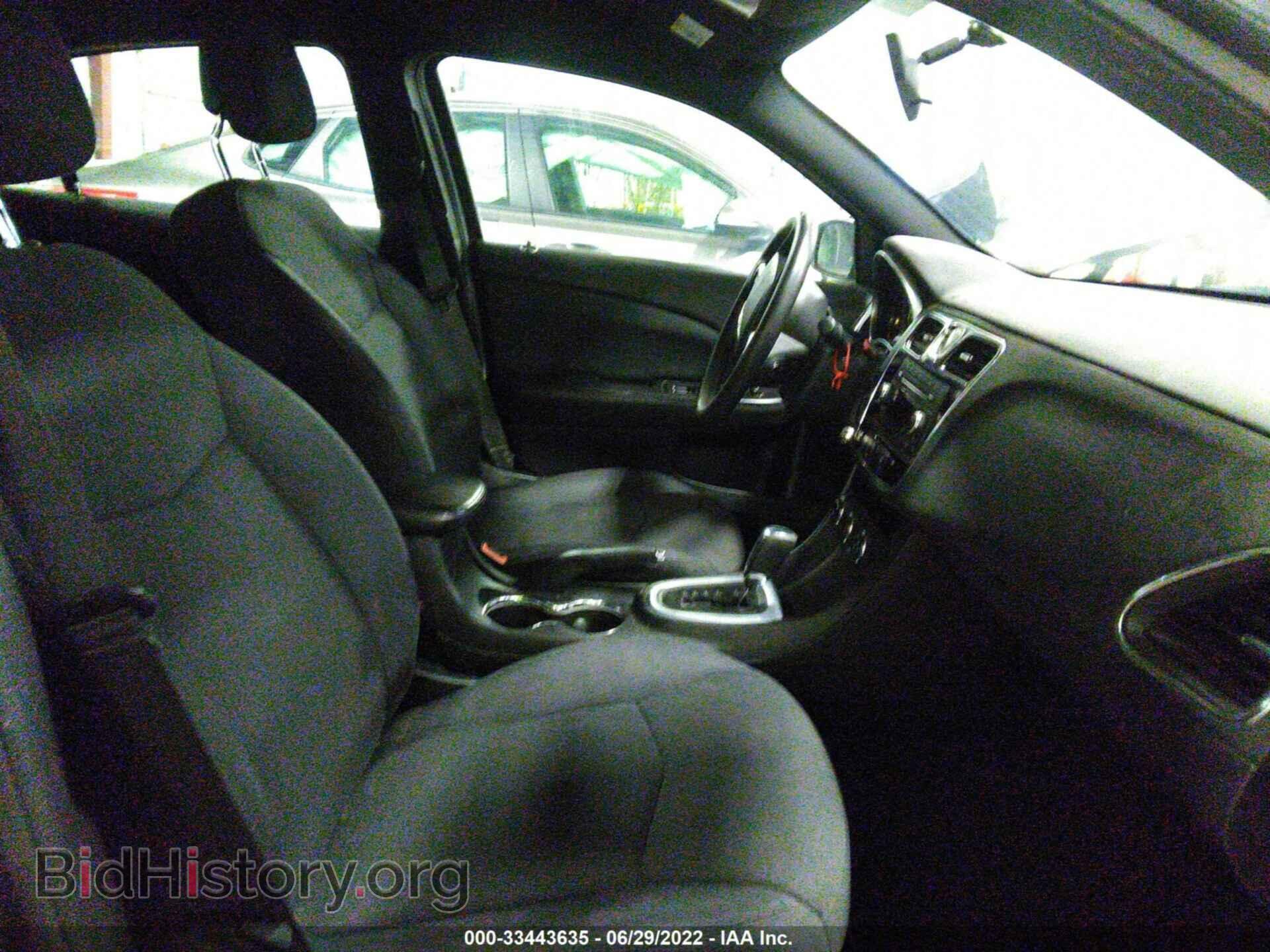 2012 CHRYSLER 200 - VIN: 1C3CCBAB9CN207966 - Фото 5