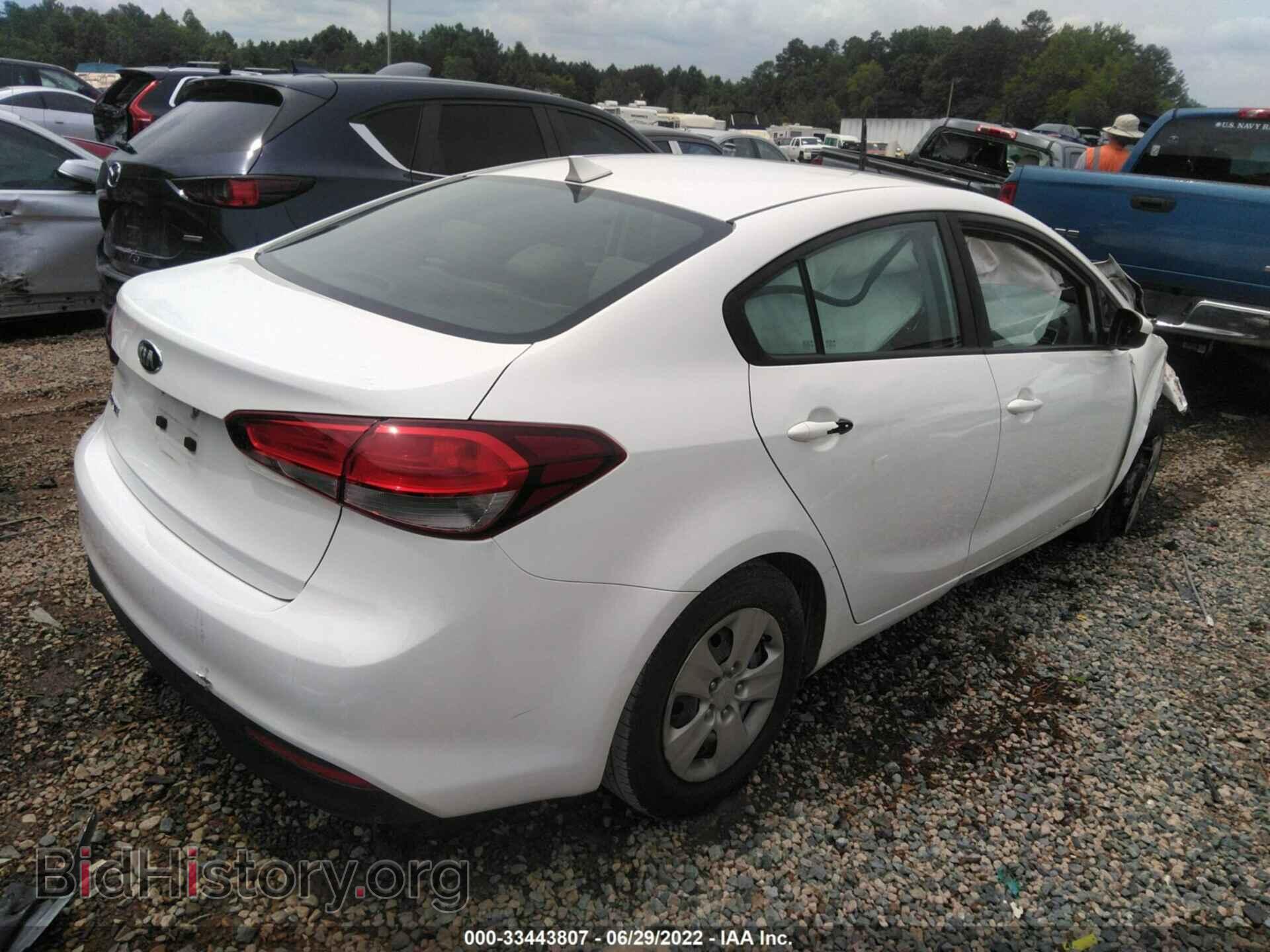 2017 KIA FORTE - VIN: 3KPFK4A74HE117722 - Photo 4