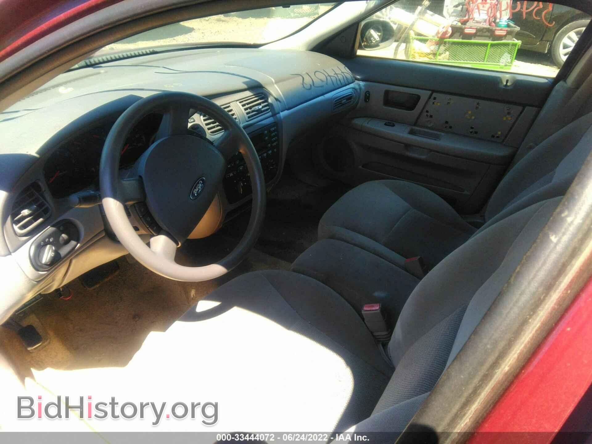 2006 FORD TAURUS - VIN: 1FAFP53UX6A122875 - Фото 5