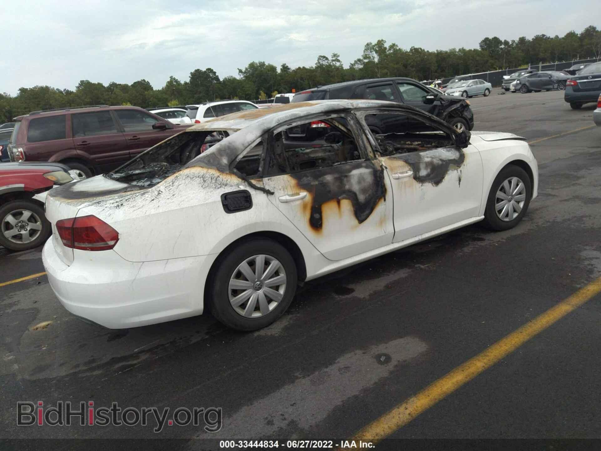 2013 VOLKSWAGEN PASSAT - VIN: 1VWAP7A33DC102816 - Фото 4