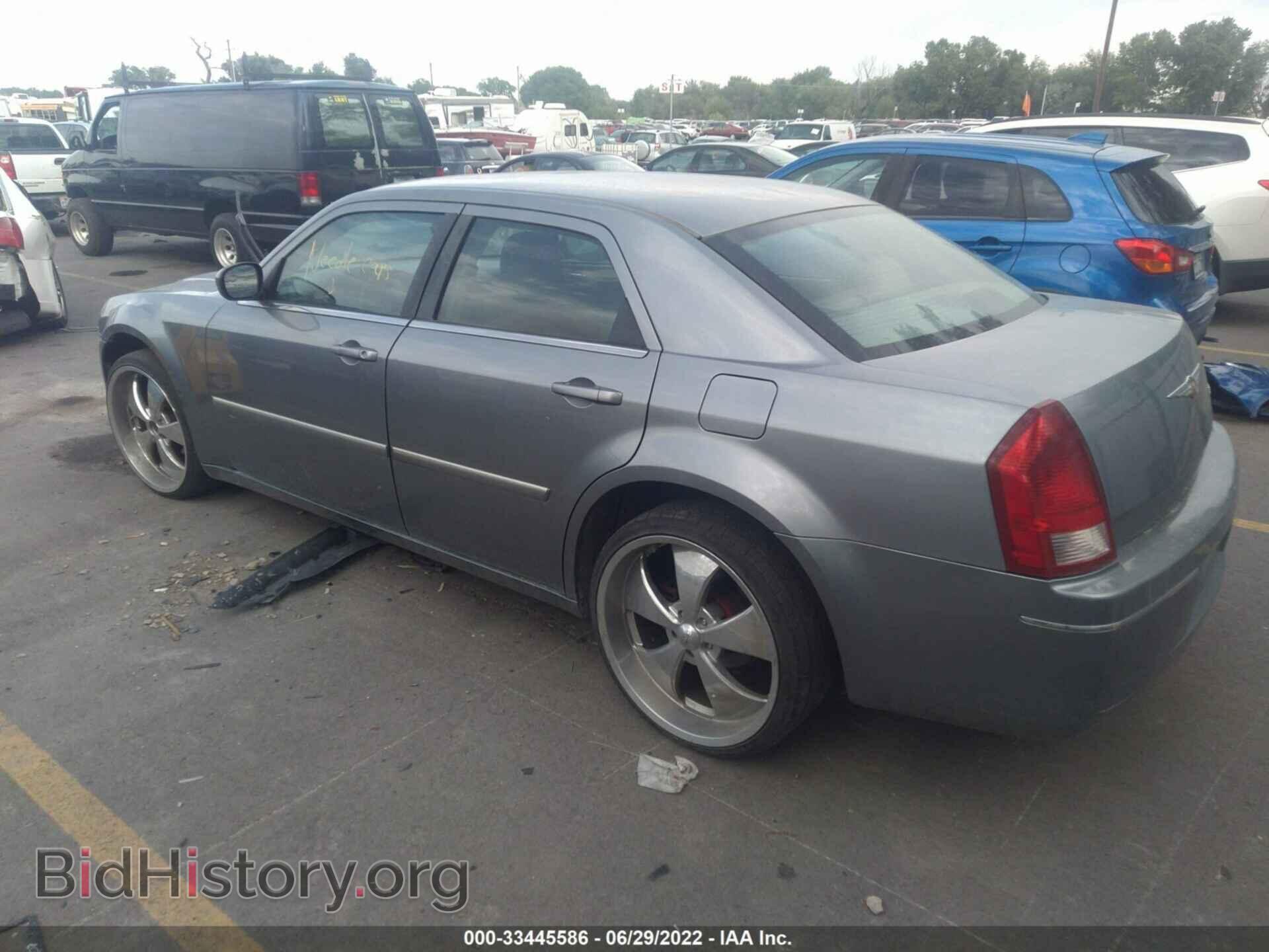 2006 CHRYSLER 300 - VIN: 2C3KA53G56H487698 - Фото 3