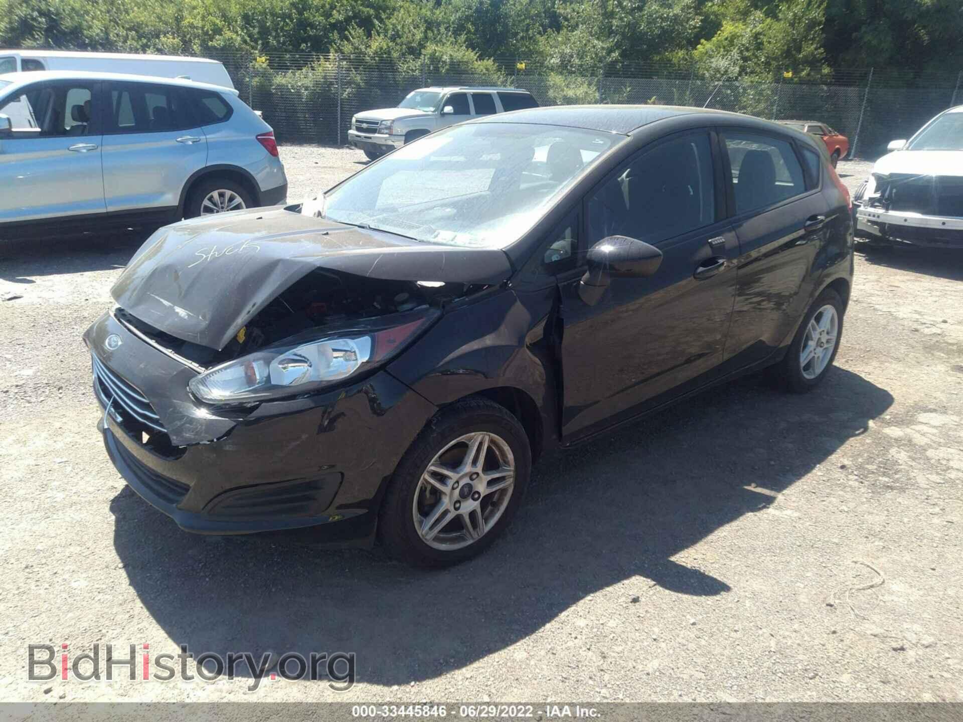 2017 FORD FIESTA - VIN: 3FADP4EJ1HM156682 - Фото 2