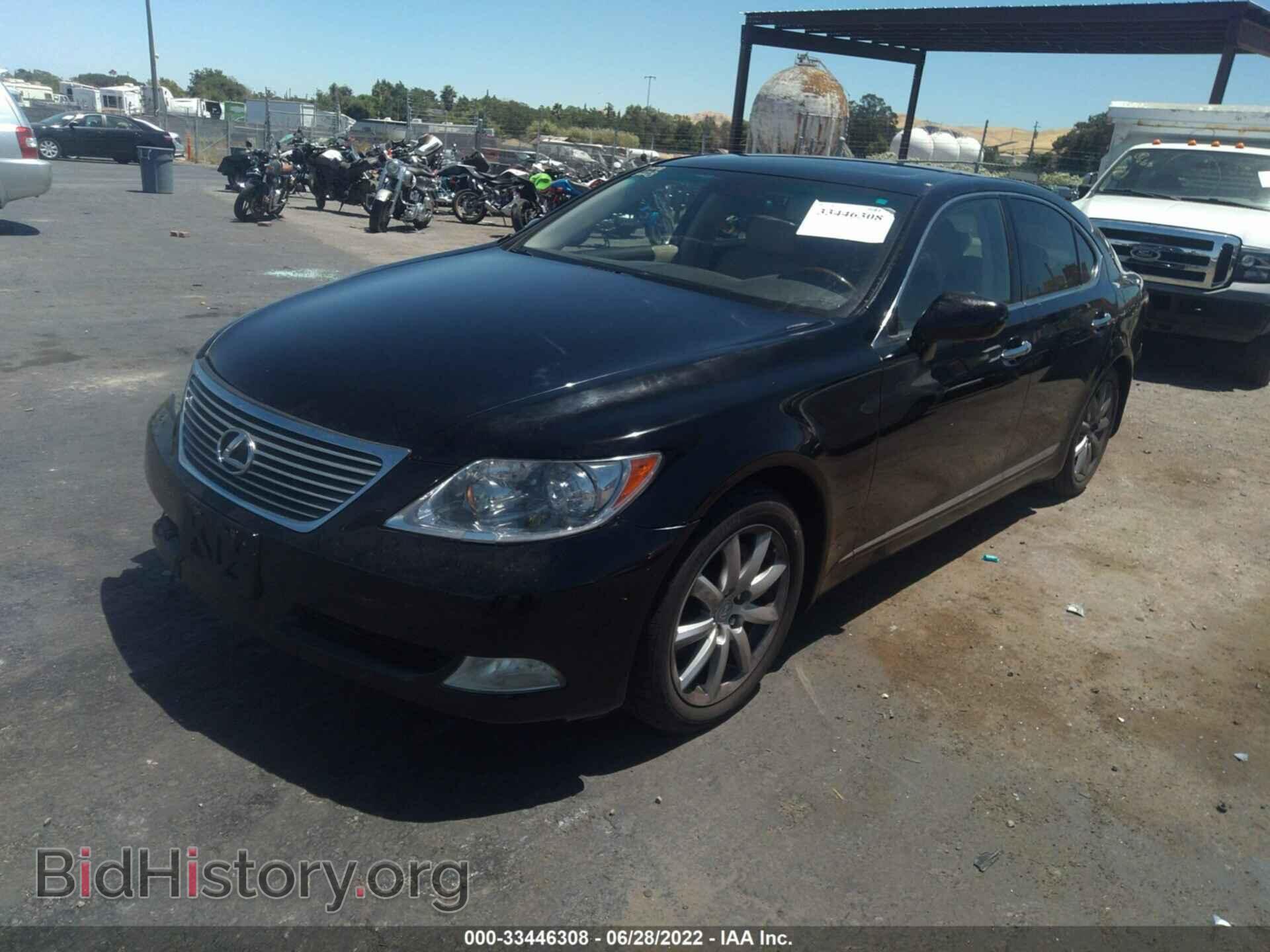 2007 LEXUS LS 460 - VIN: JTHBL46F275003142 - Фото 2