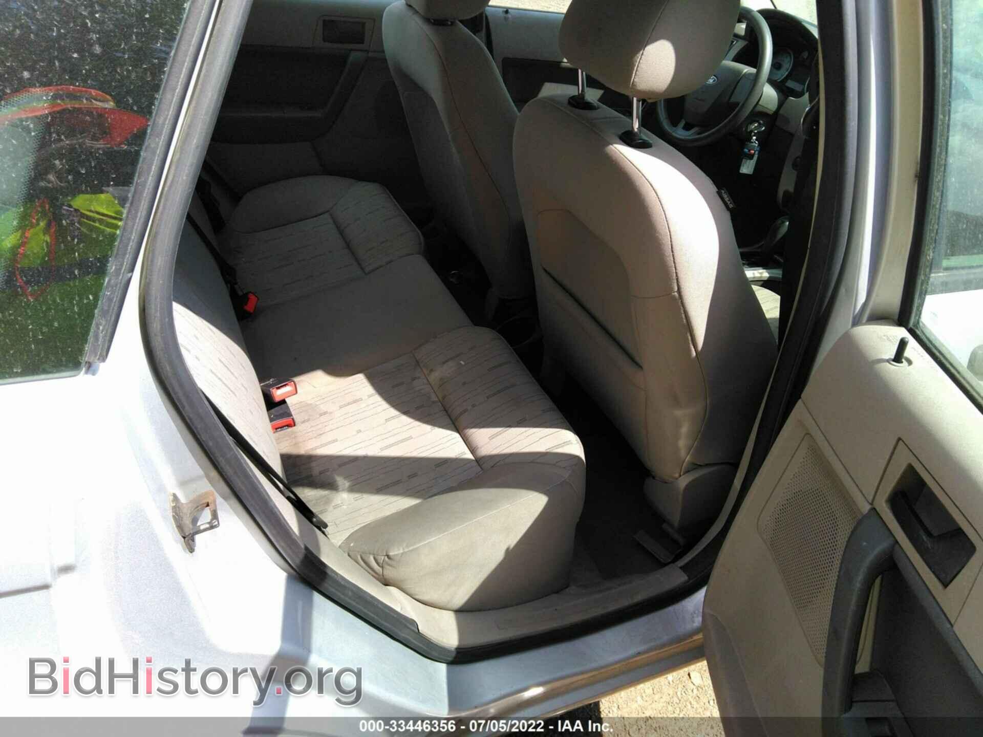 2008 FORD FOCUS - VIN: 1FAHP35N58W111078 - Фото 8