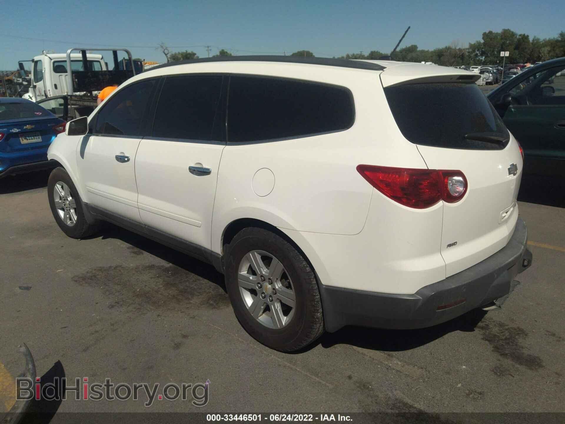 2012 CHEVROLET TRAVERSE - VIN: 1GNKVJED4CJ101186 - Фото 3