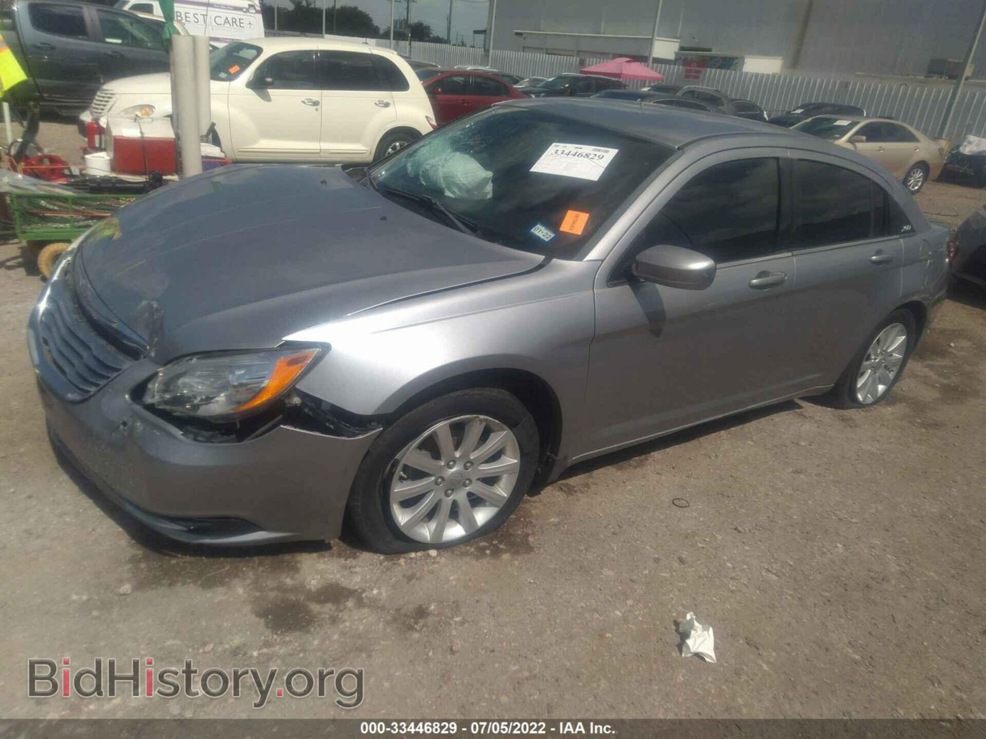 2013 CHRYSLER 200 - VIN: 1C3CCBBB4DN763022 - Фото 2