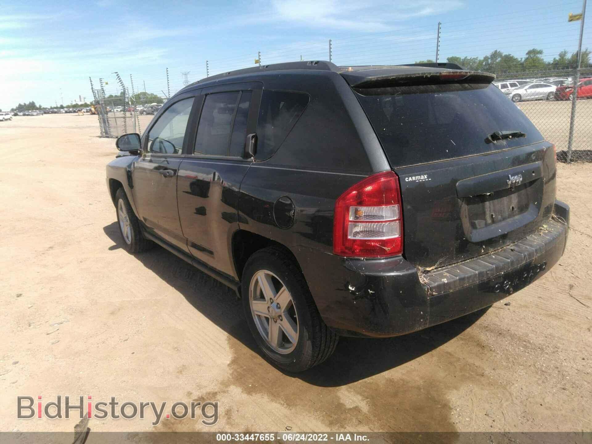 2010 JEEP COMPASS - VIN: 1J4NT1FB3AD647153 - Фото 3