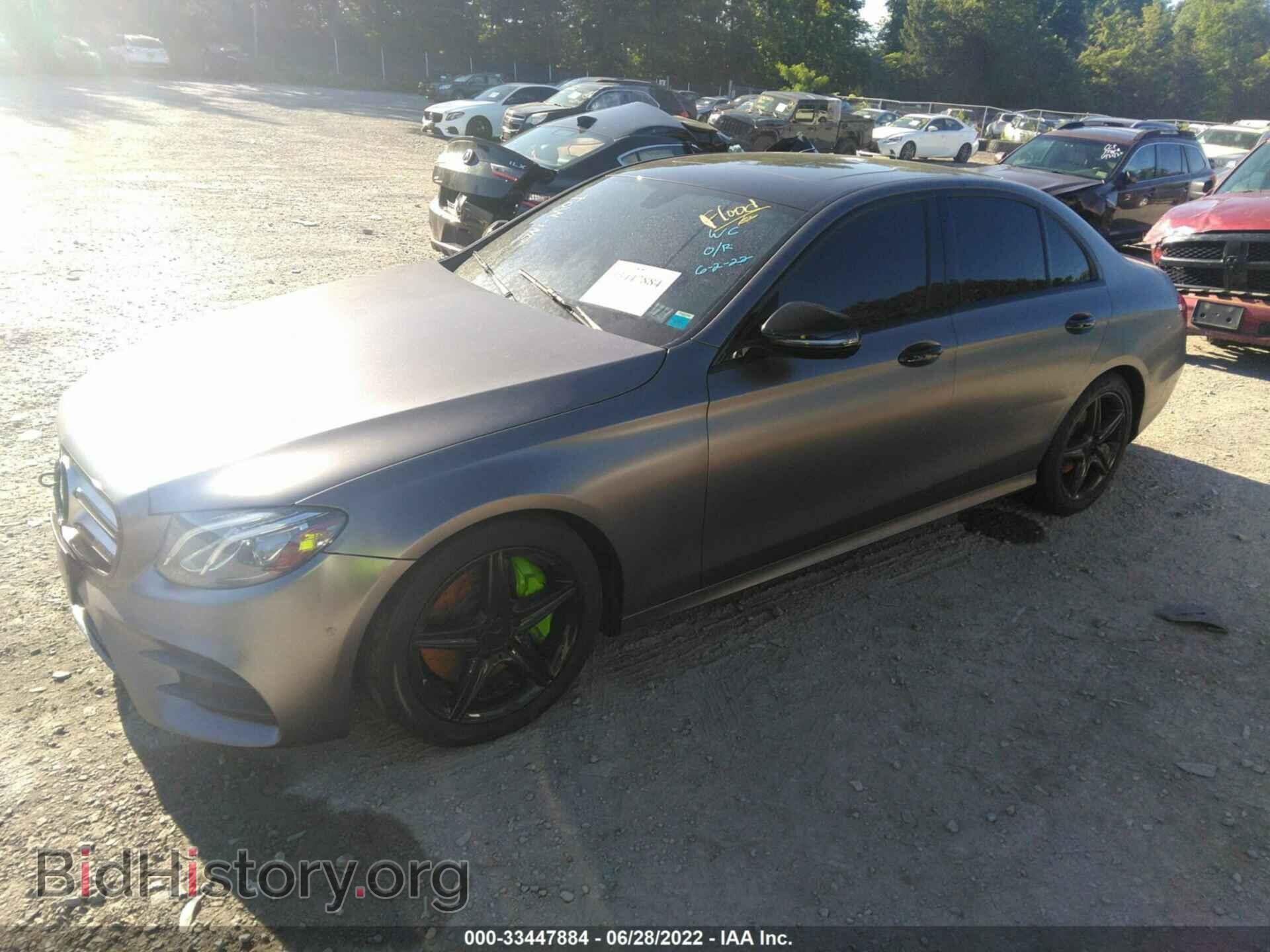 2017 MERCEDES-BENZ E-CLASS - VIN: WDDZF4KB8HA031875 - Фото 2