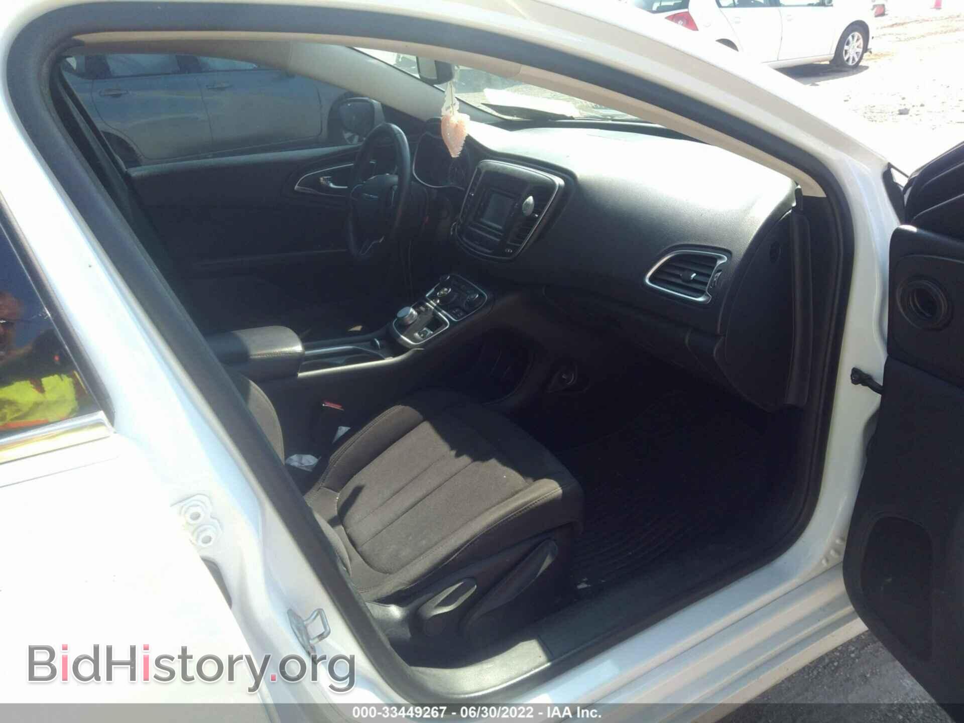 2015 CHRYSLER 200 - VIN: 1C3CCCAB2FN528564 - Фото 5