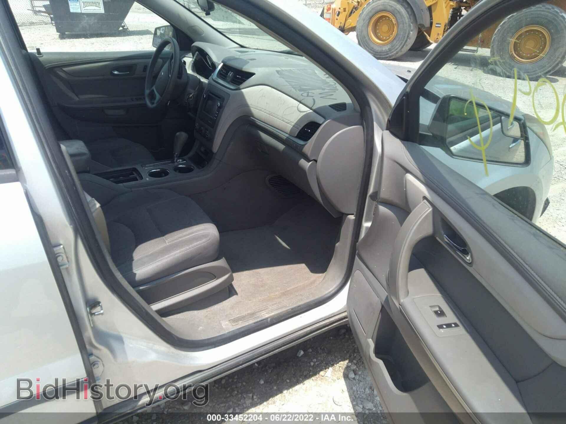 2014 CHEVROLET TRAVERSE - VIN: 1GNKRFKD5EJ313846 - Фото 5