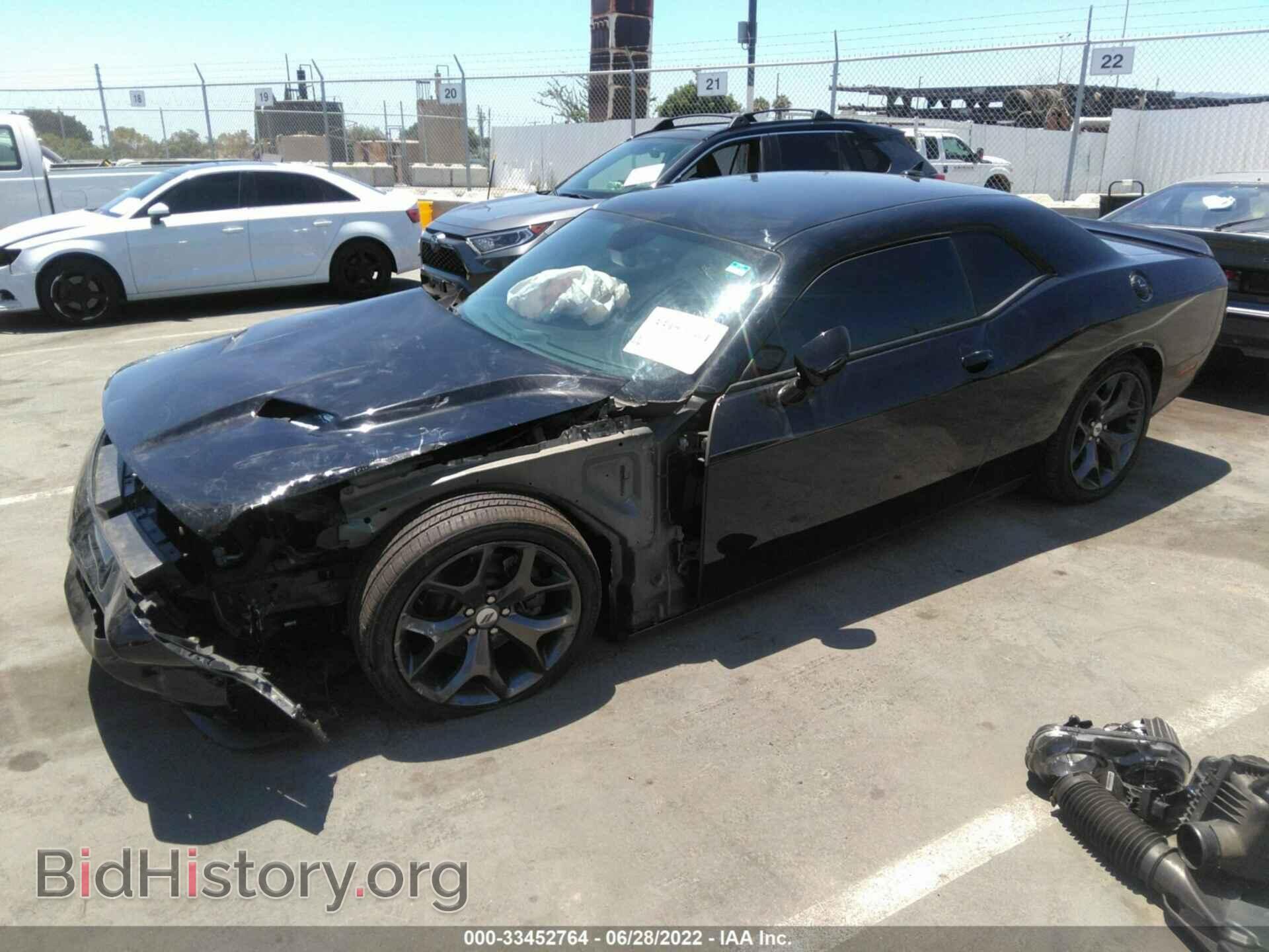 2018 DODGE CHALLENGER - VIN: 2C3CDZAG4JH234421 - Photo 2