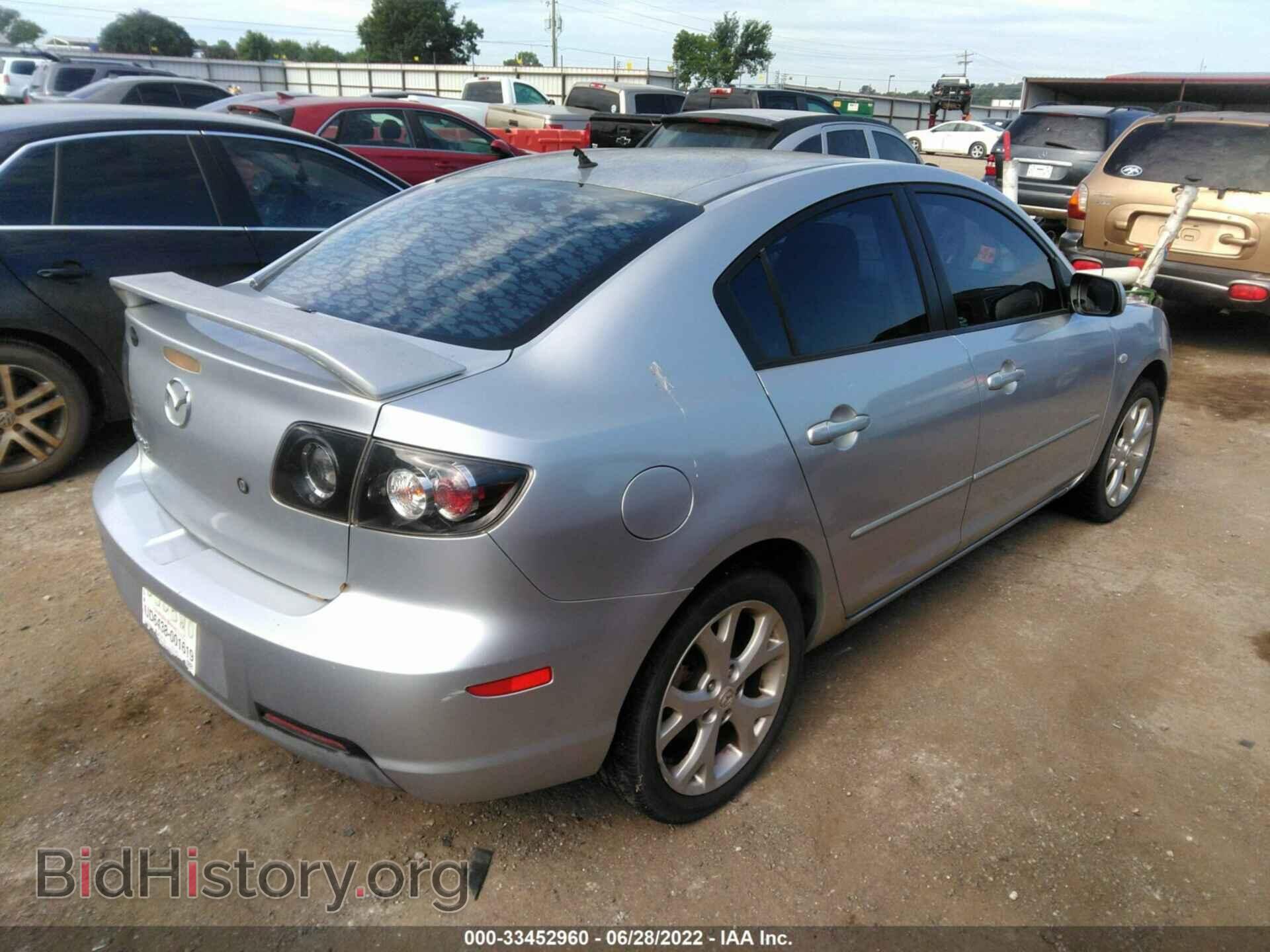 2008 MAZDA MAZDA3 - VIN: JM1BK32F081142988 - Фото 4