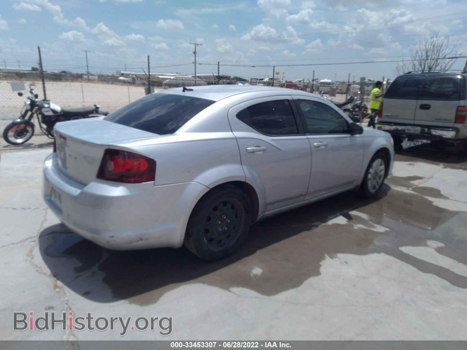 2012 DODGE AVENGER - VIN: 1C3CDZABXCN215998 - Photo 4