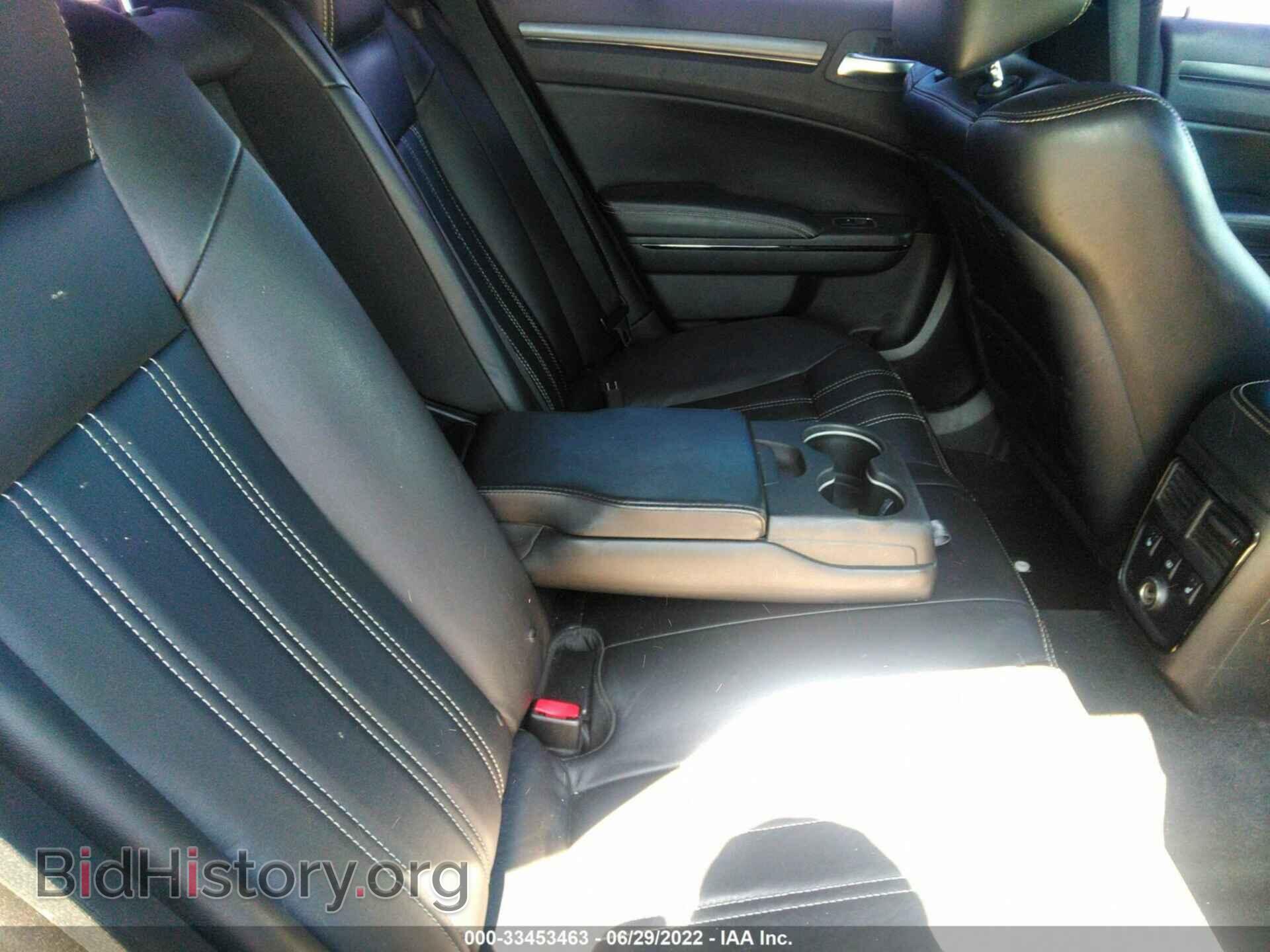 2012 CHRYSLER 300 - VIN: 2C3CCADT3CH136741 - Фото 8