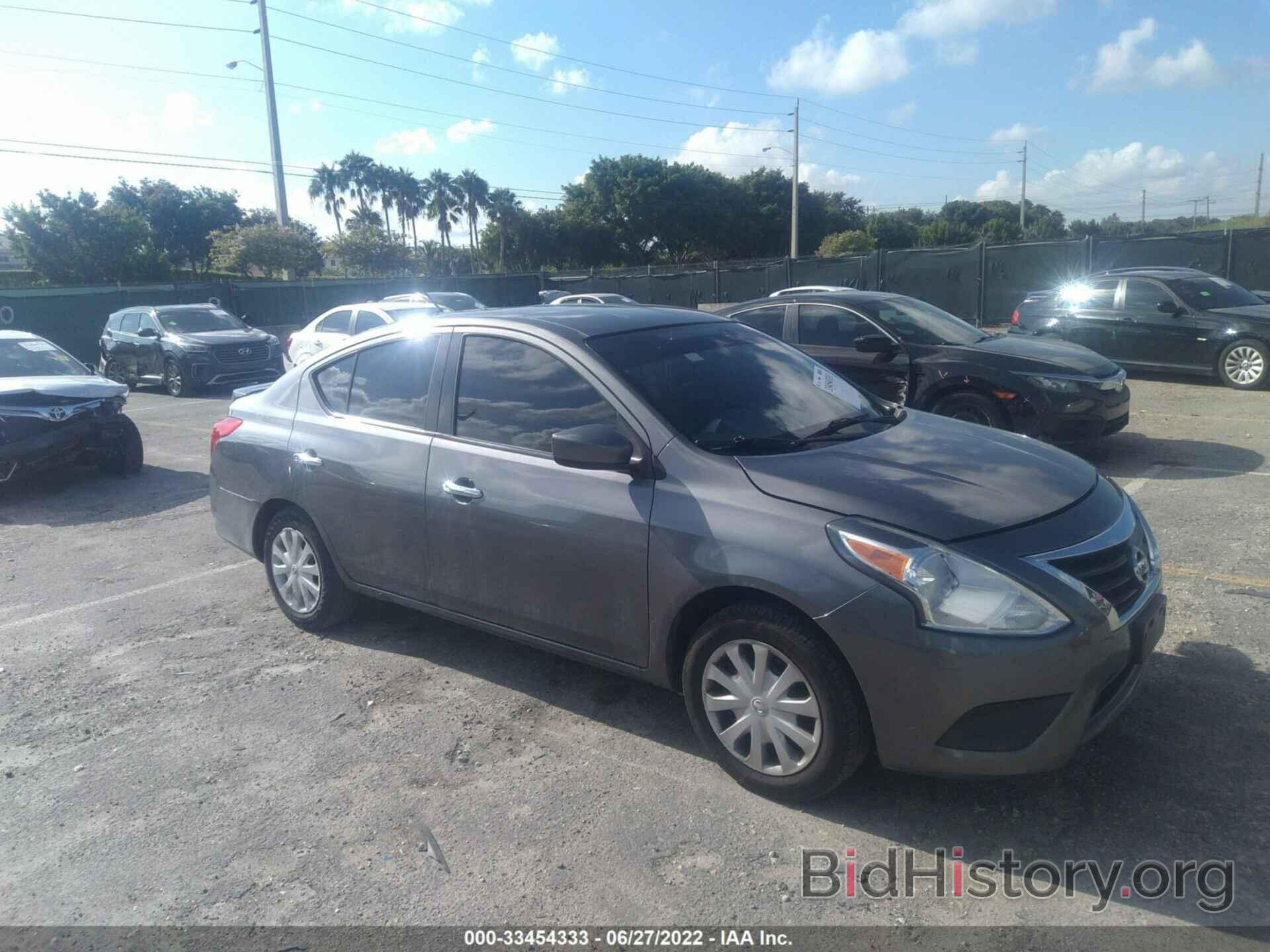 Photo 3N1CN7AP2HL840768 - NISSAN VERSA SEDAN 2017