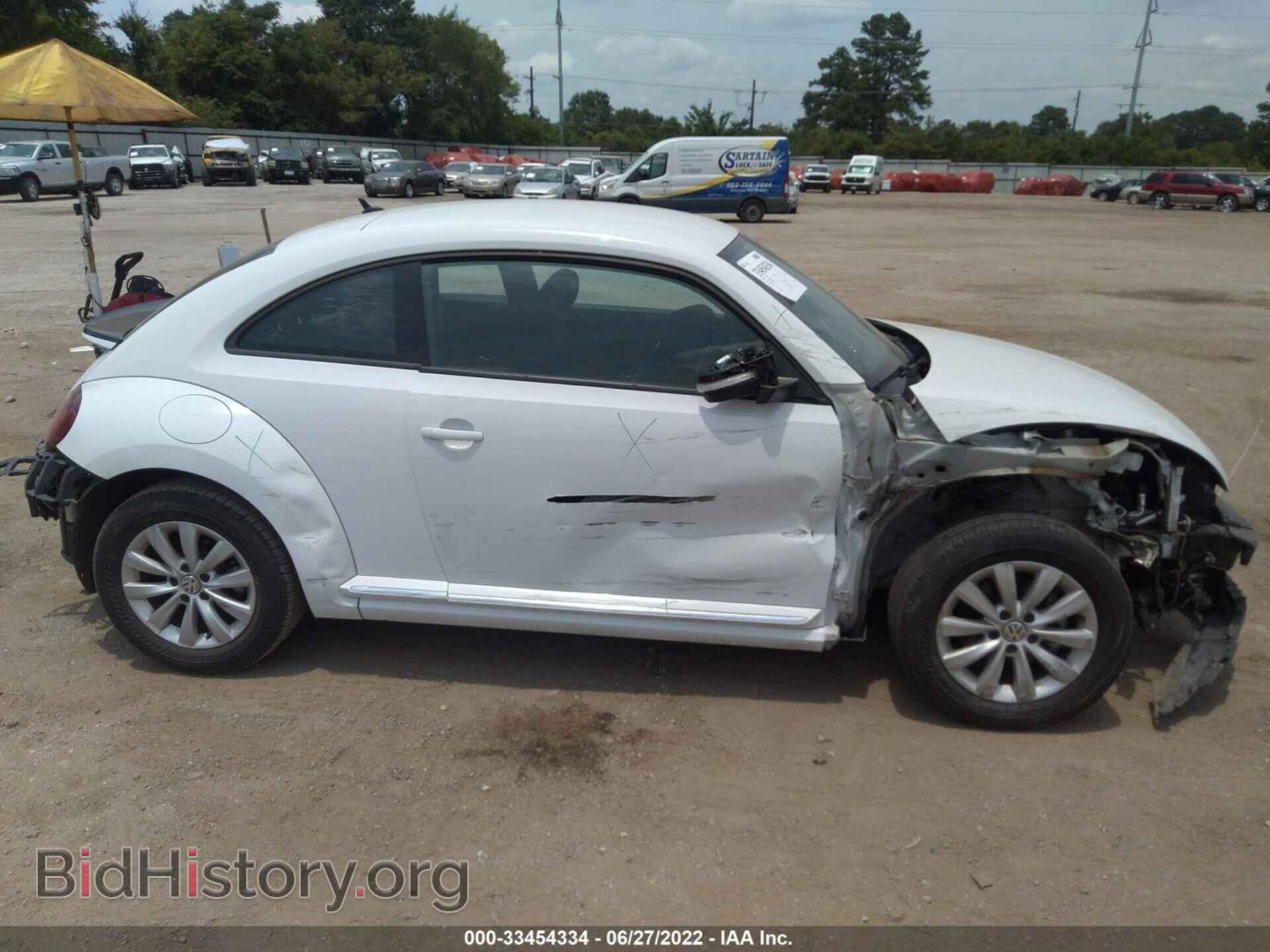 2019 VOLKSWAGEN BEETLE - VIN: 3VWFD7AT2KM707520 - Фото 6