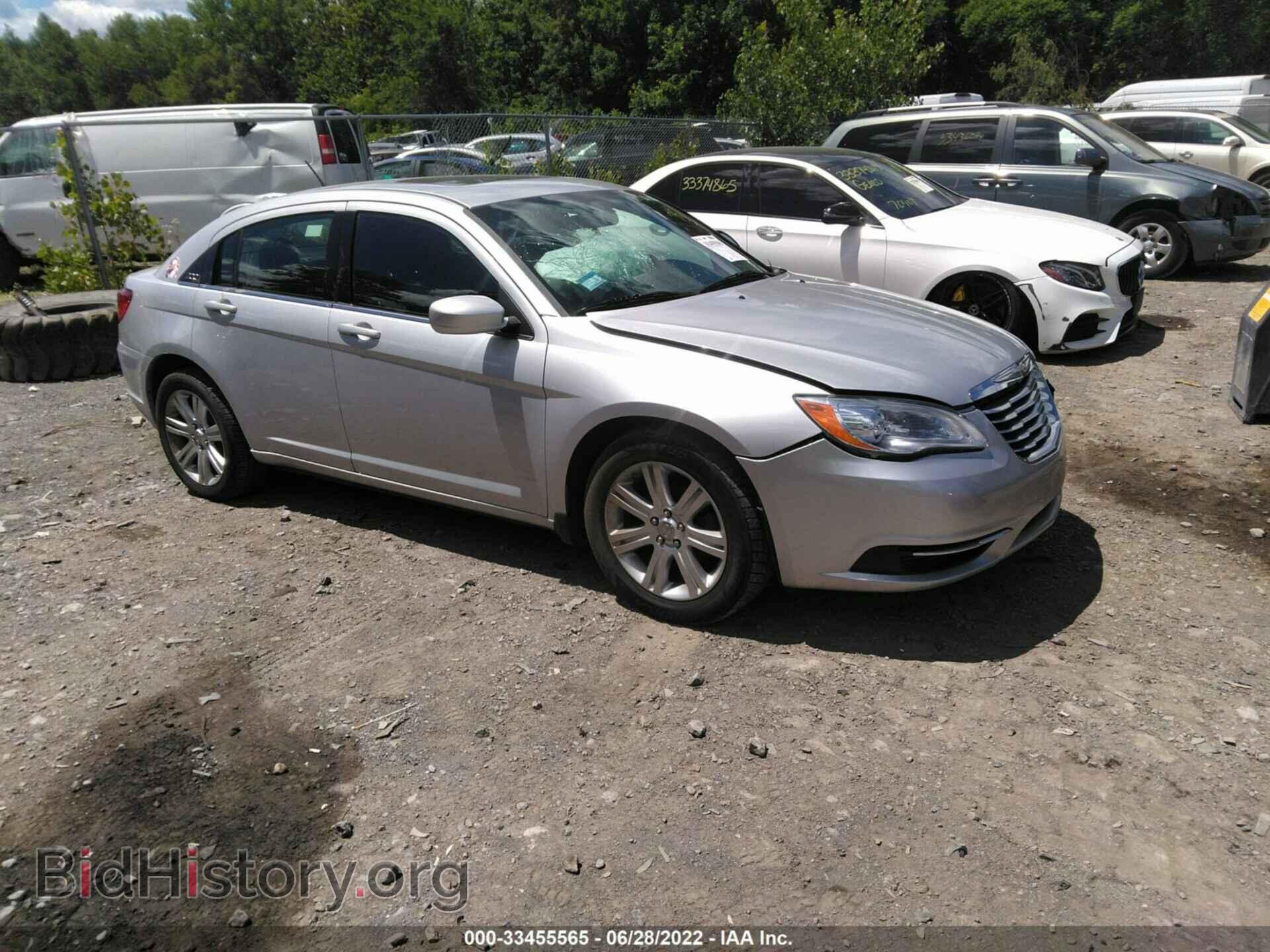 Photo 1C3BC1FB2BN614945 - CHRYSLER 200 2011