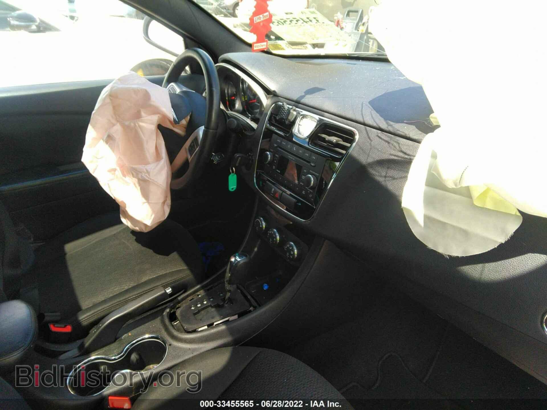 2011 CHRYSLER 200 - VIN: 1C3BC1FB2BN614945 - Photo 5