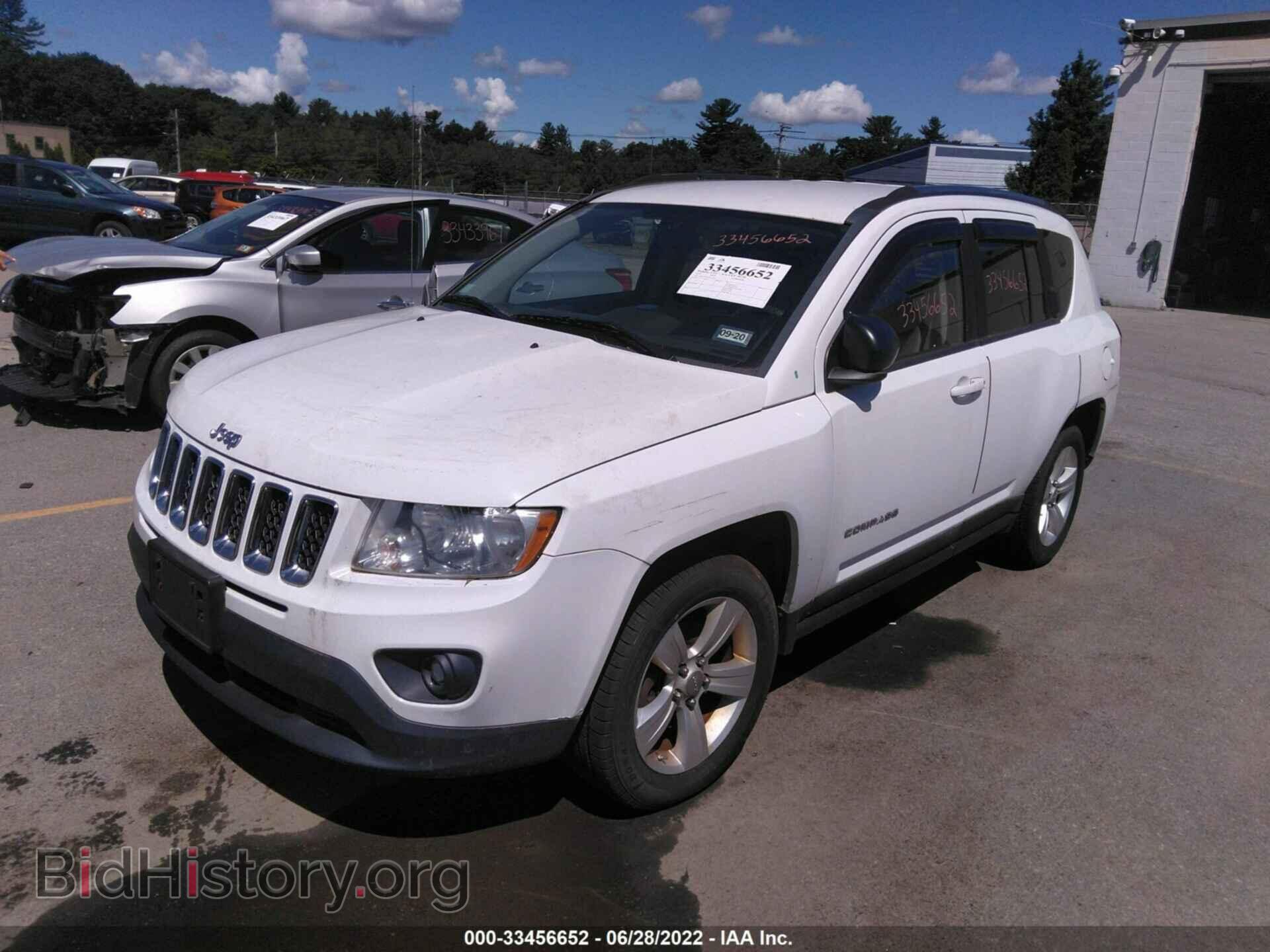 2011 JEEP COMPASS - VIN: 1J4NT1FA1BD137635 - Фото 2