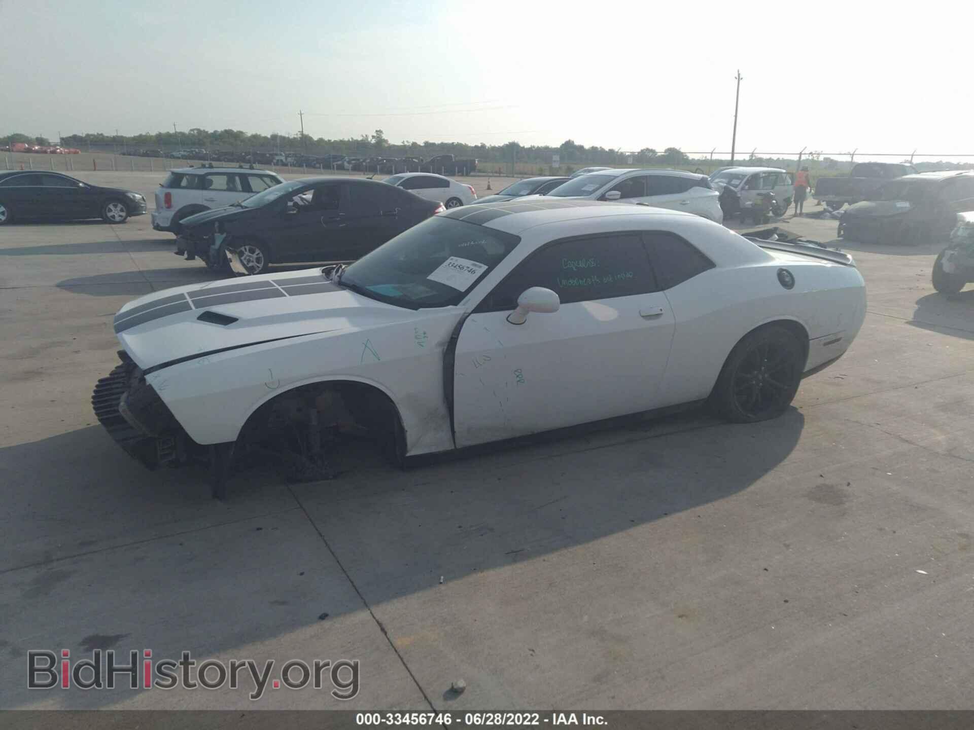 2018 DODGE CHALLENGER - VIN: 2C3CDZAG8JH178774 - Photo 2