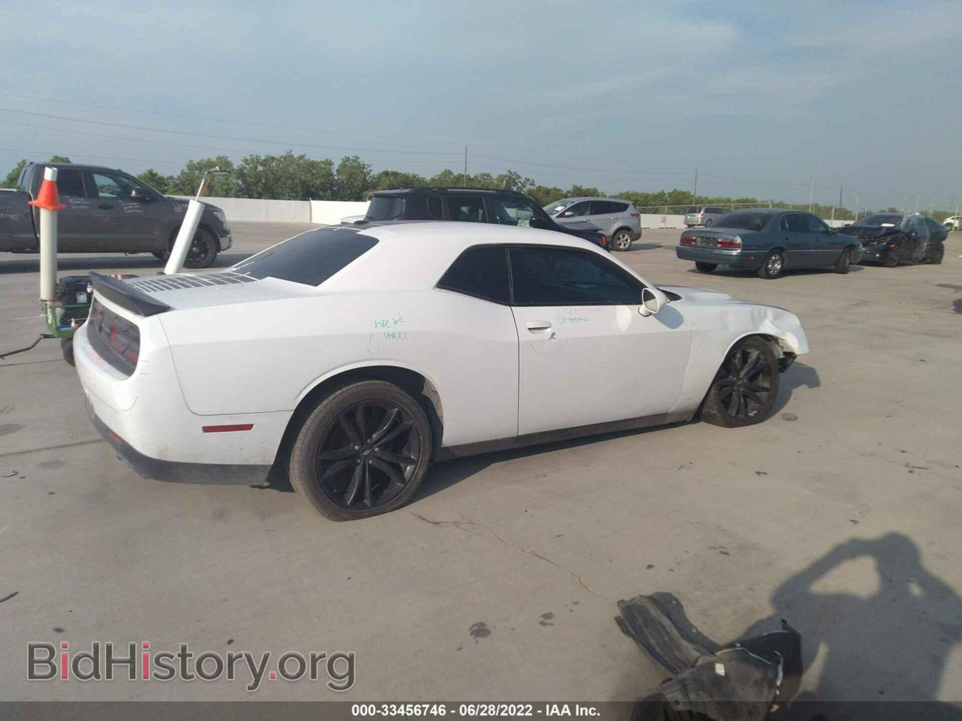 2018 DODGE CHALLENGER - VIN: 2C3CDZAG8JH178774 - Photo 4
