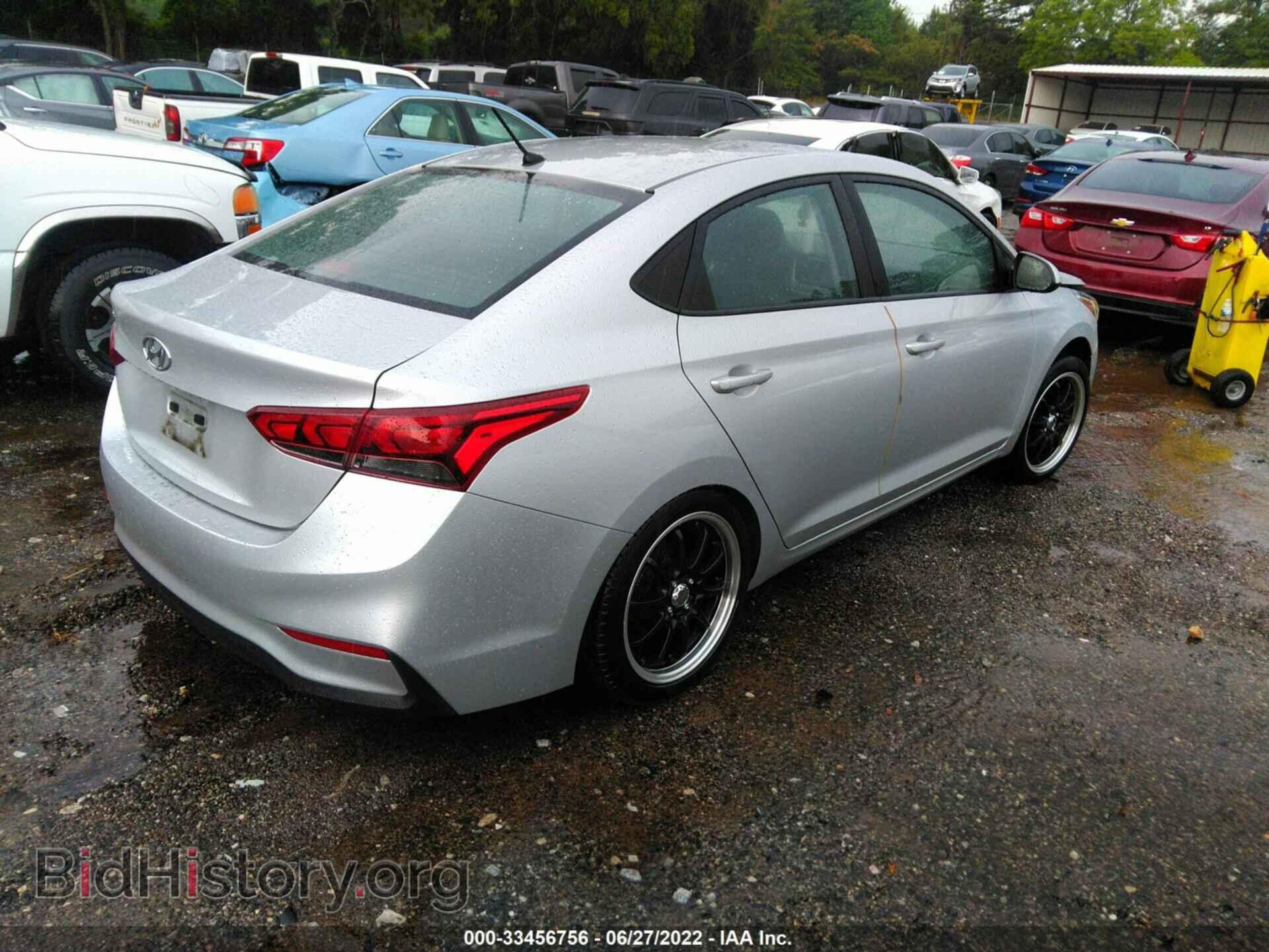 2019 HYUNDAI ACCENT - VIN: 3KPC24A38KE062943 - Фото 4
