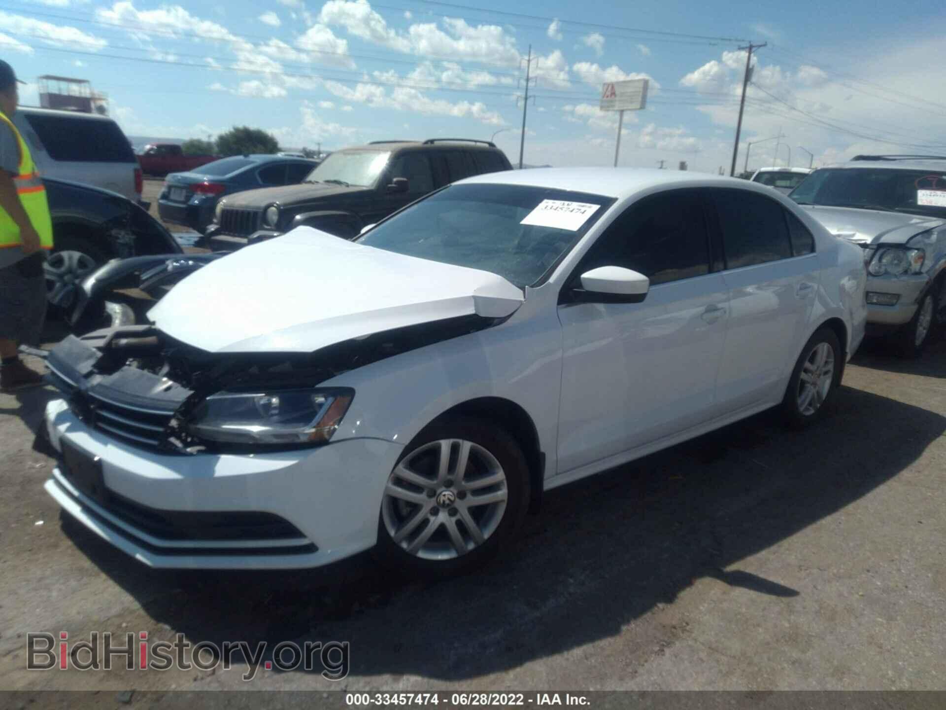 2017 VOLKSWAGEN JETTA - VIN: 3VW2B7AJ0HM273898 - Фото 2