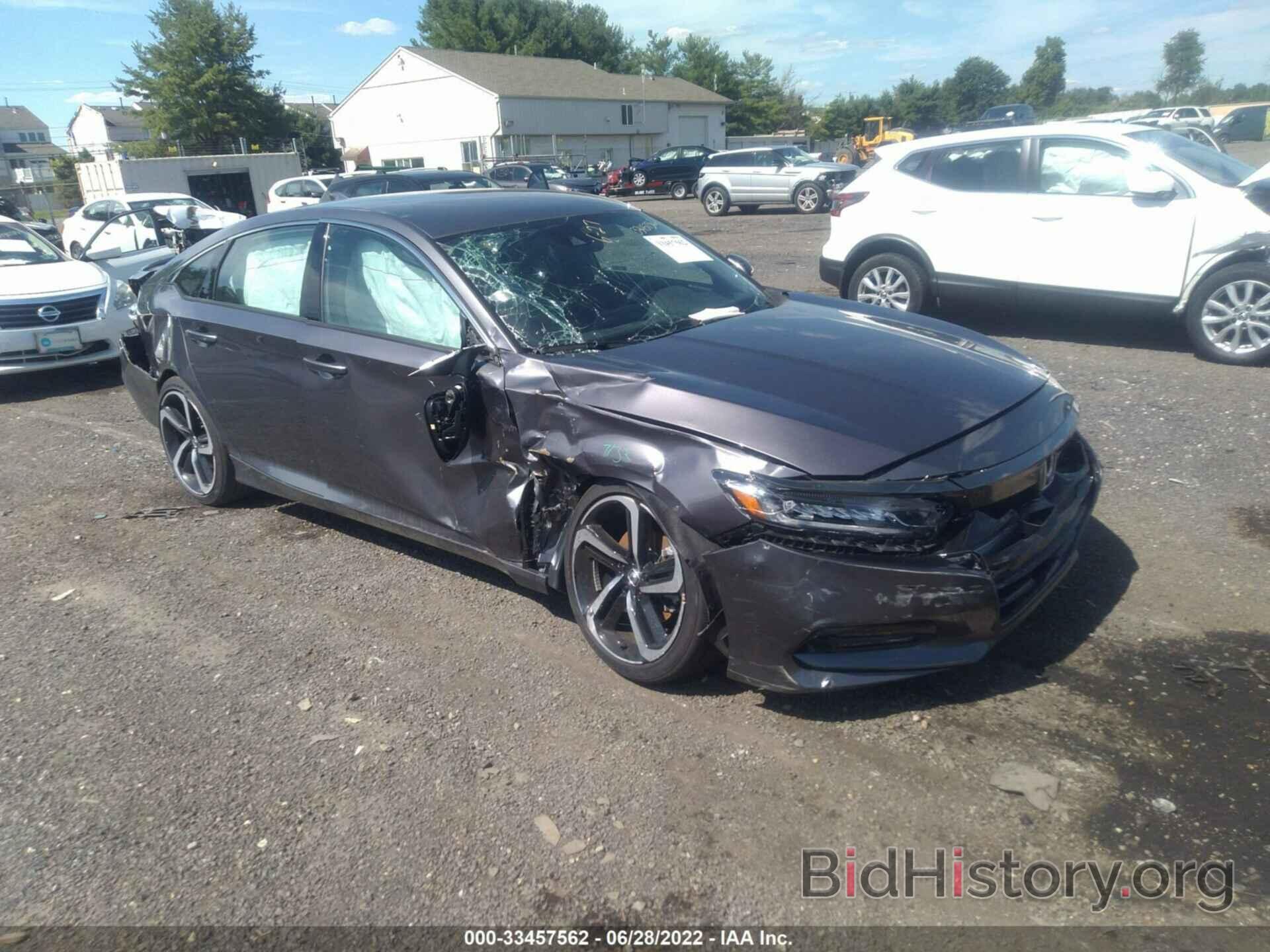 Photo 1HGCV1F32LA157387 - HONDA ACCORD SEDAN 2020