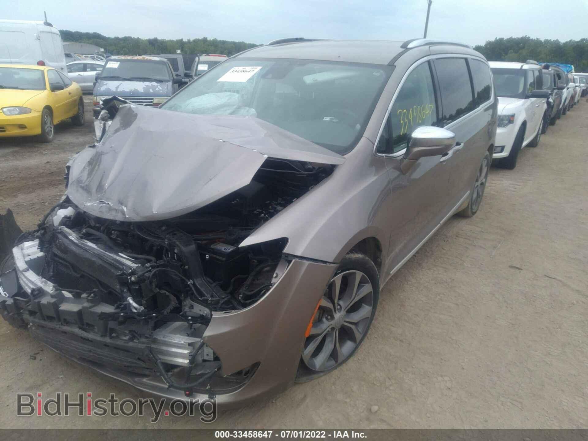 2017 CHRYSLER PACIFICA - VIN: 2C4RC1GG4HR804651 - Фото 2
