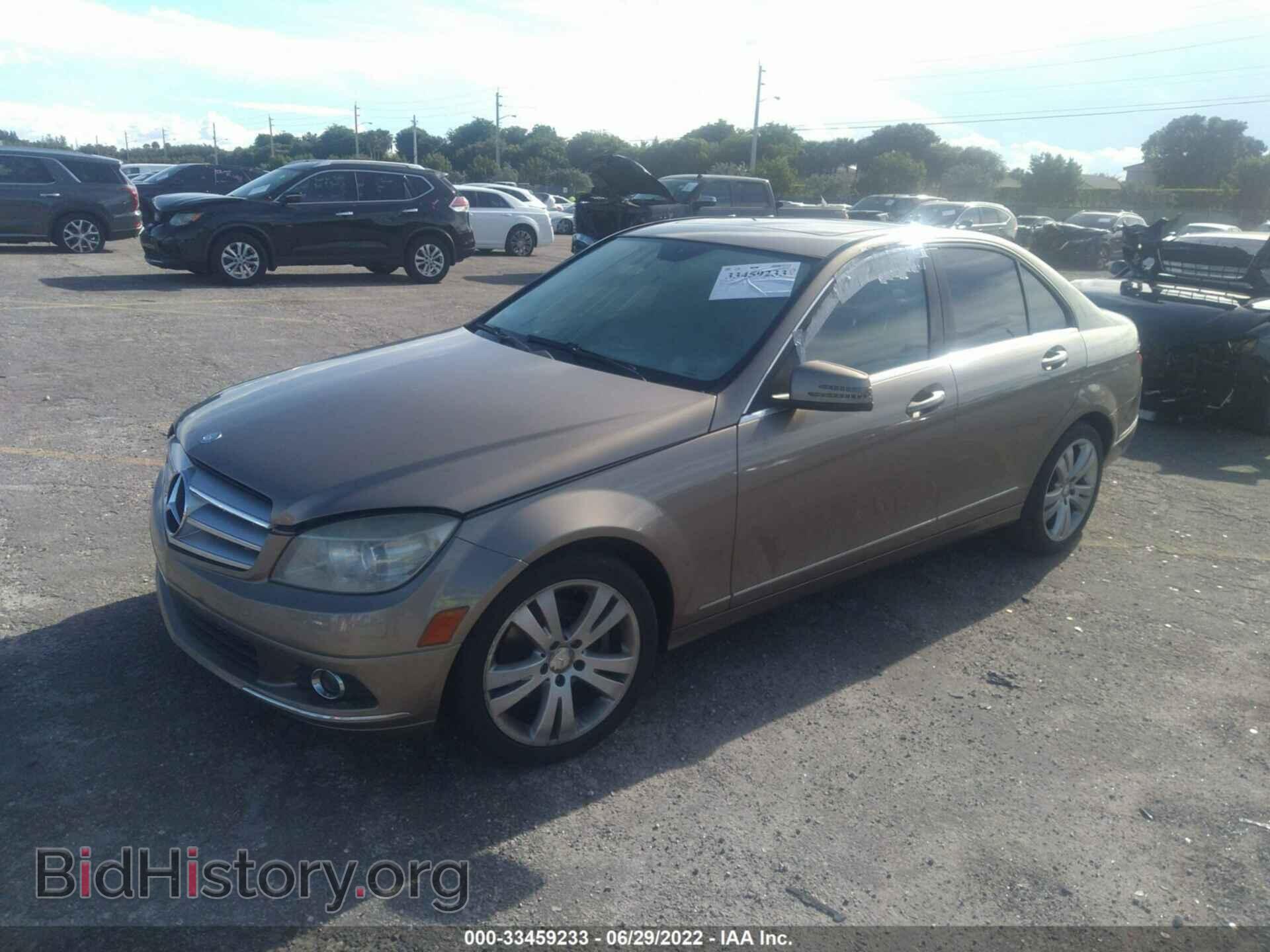 2011 MERCEDES-BENZ C-CLASS - VIN: WDDGF5EB5BA423213 - Фото 2
