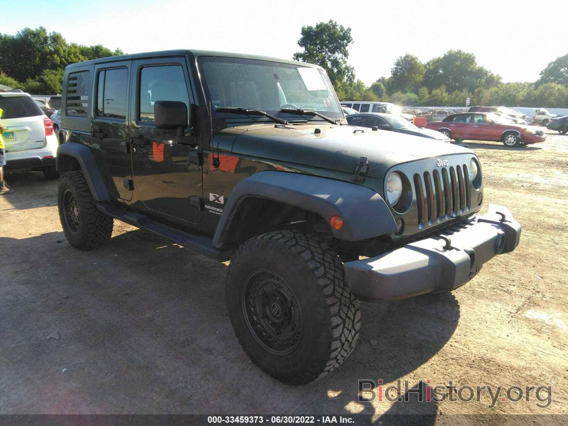 Фотография 1J4GA39188L557591 - JEEP WRANGLER 2008