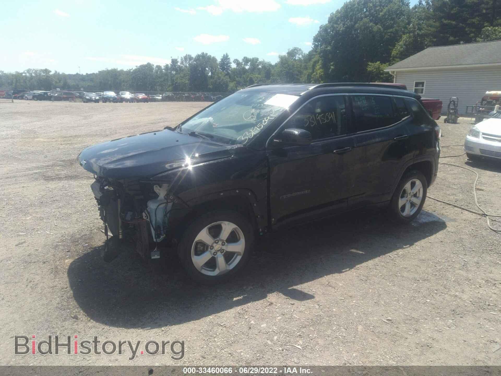 2018 JEEP COMPASS - VIN: 3C4NJCBB4JT441220 - Фото 2