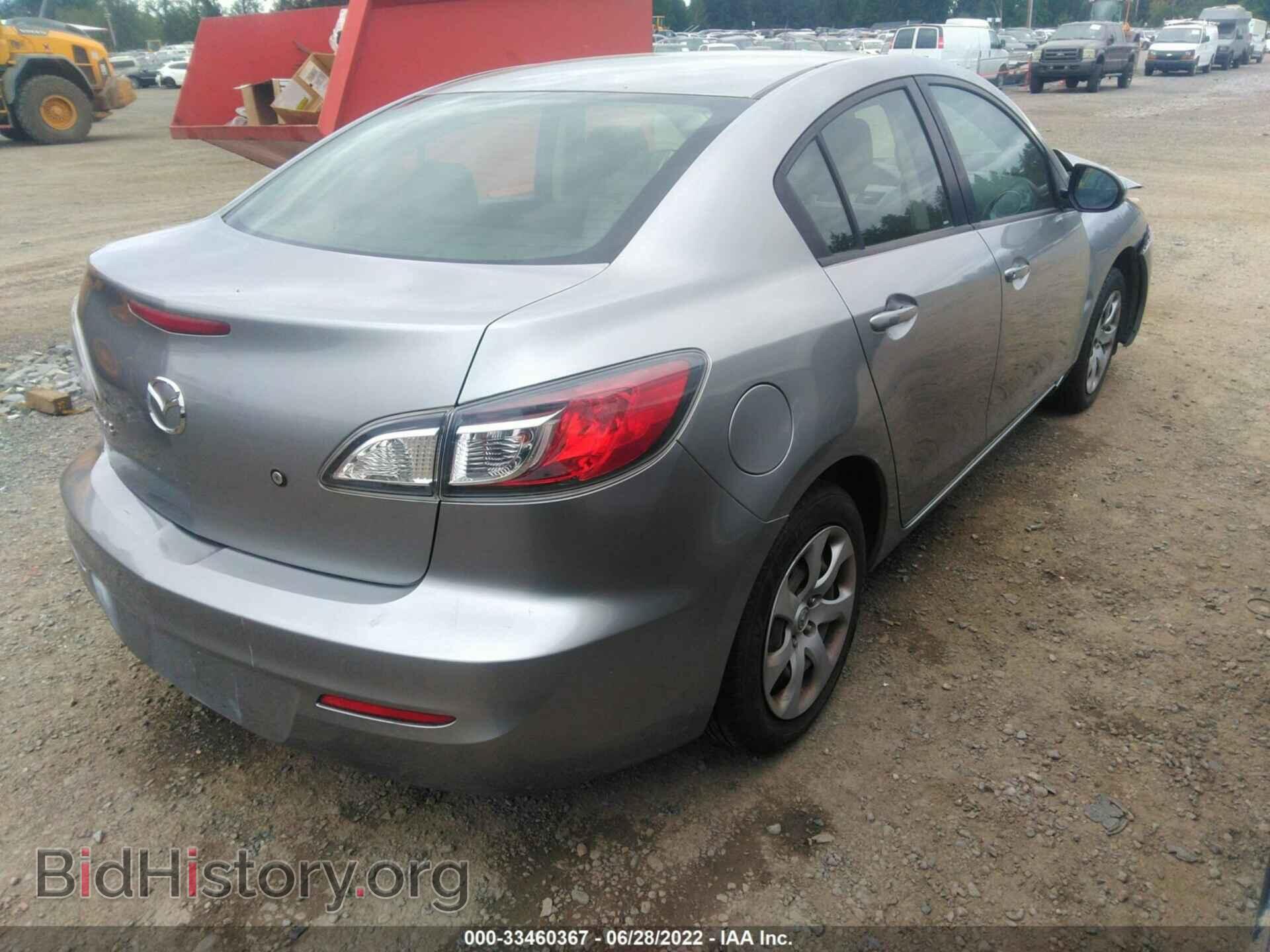 2013 MAZDA MAZDA3 - VIN: JM1BL1TG5D1710882 - Фото 4