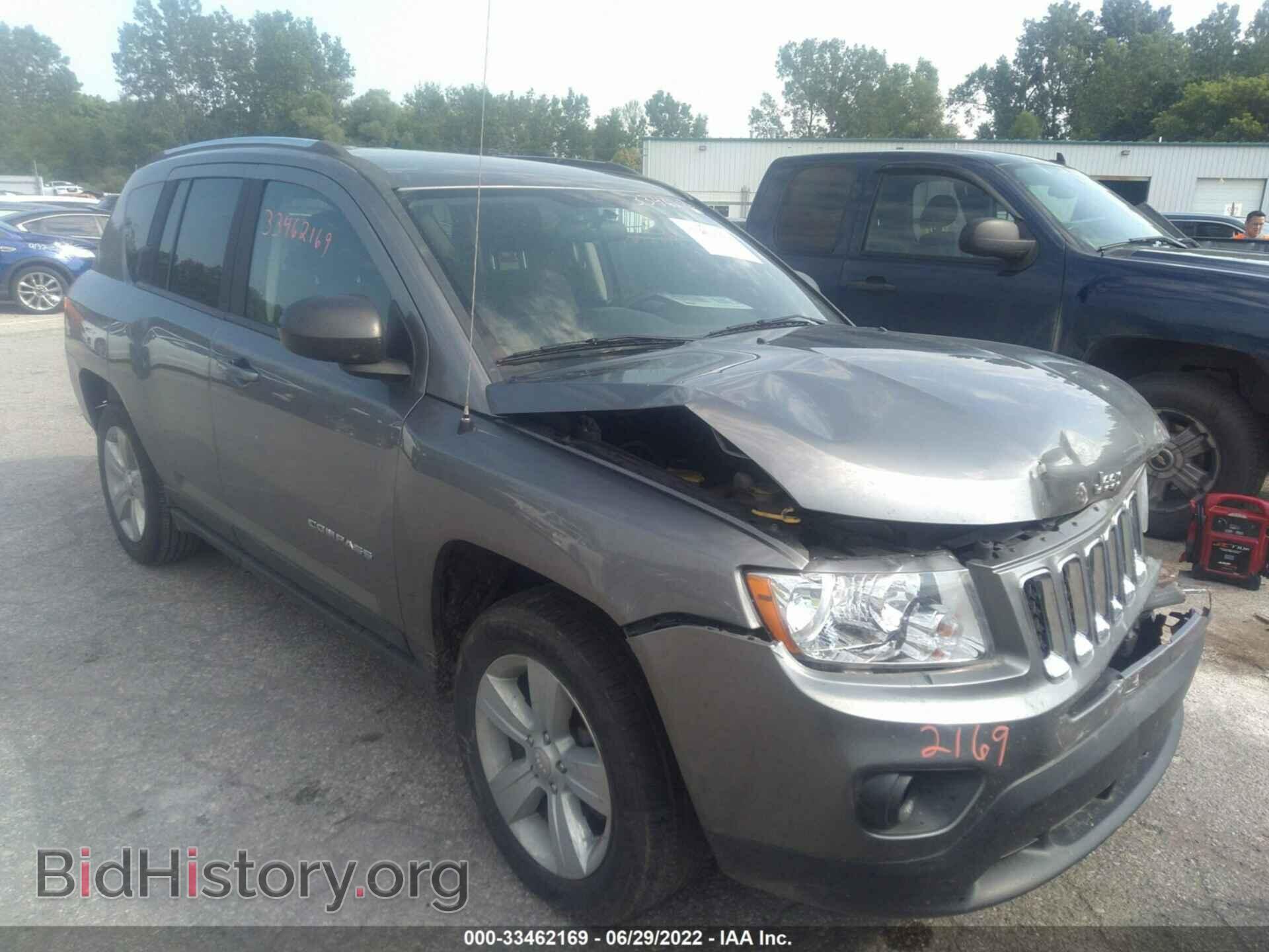 Photo 1J4NT1FB6BD290813 - JEEP COMPASS 2011