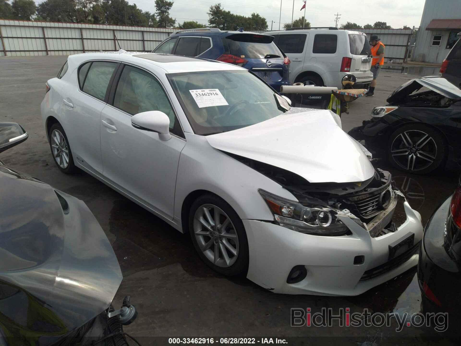 Photo JTHKD5BH2B2033116 - LEXUS CT 200H 2011