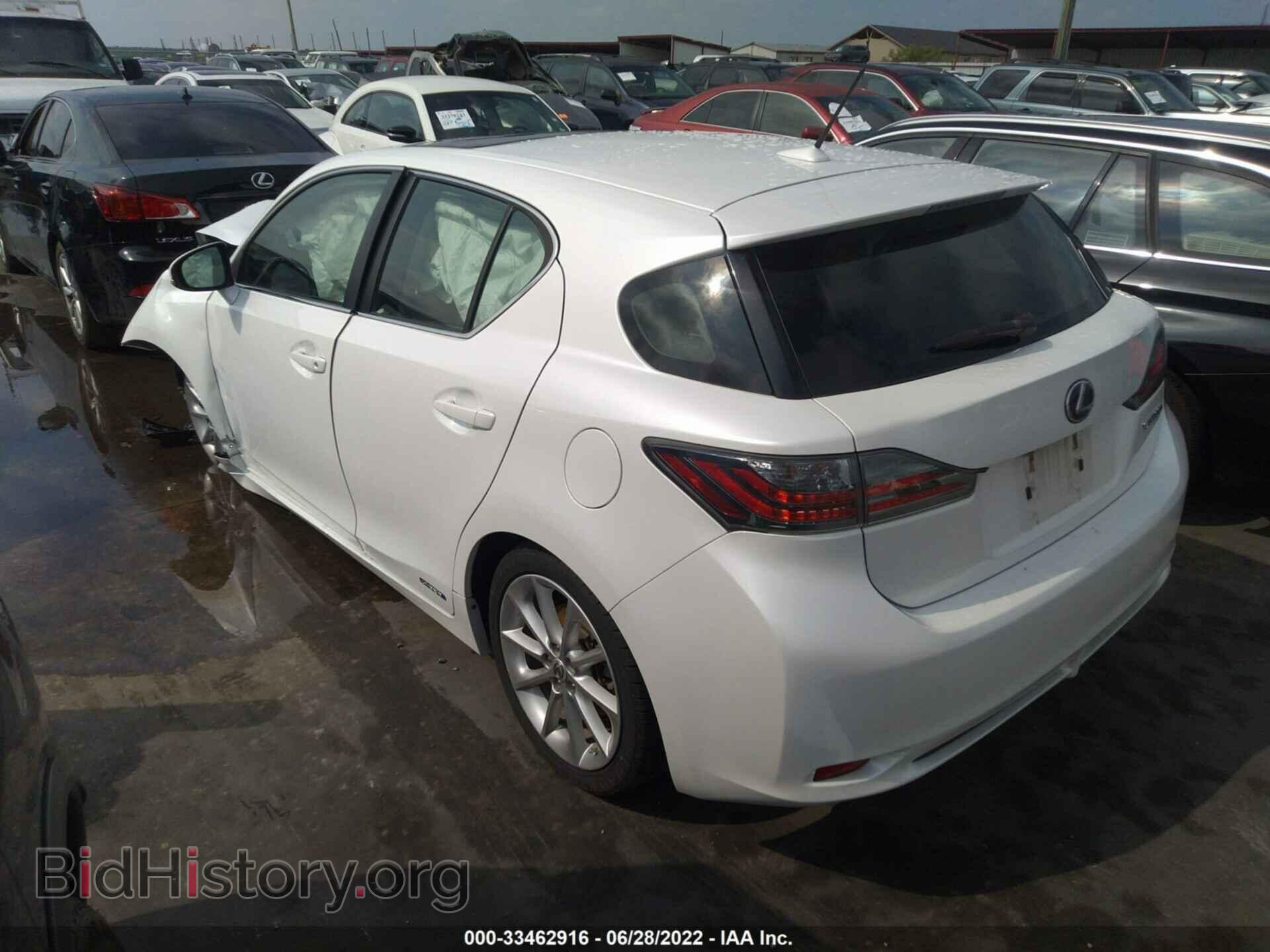 2011 LEXUS CT 200H - VIN: JTHKD5BH2B2033116 - Фото 3