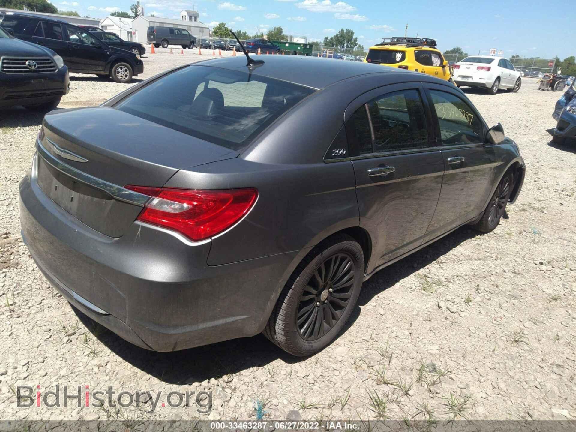 2011 CHRYSLER 200 - VIN: 1C3BC2FB4BN583154 - Фото 4