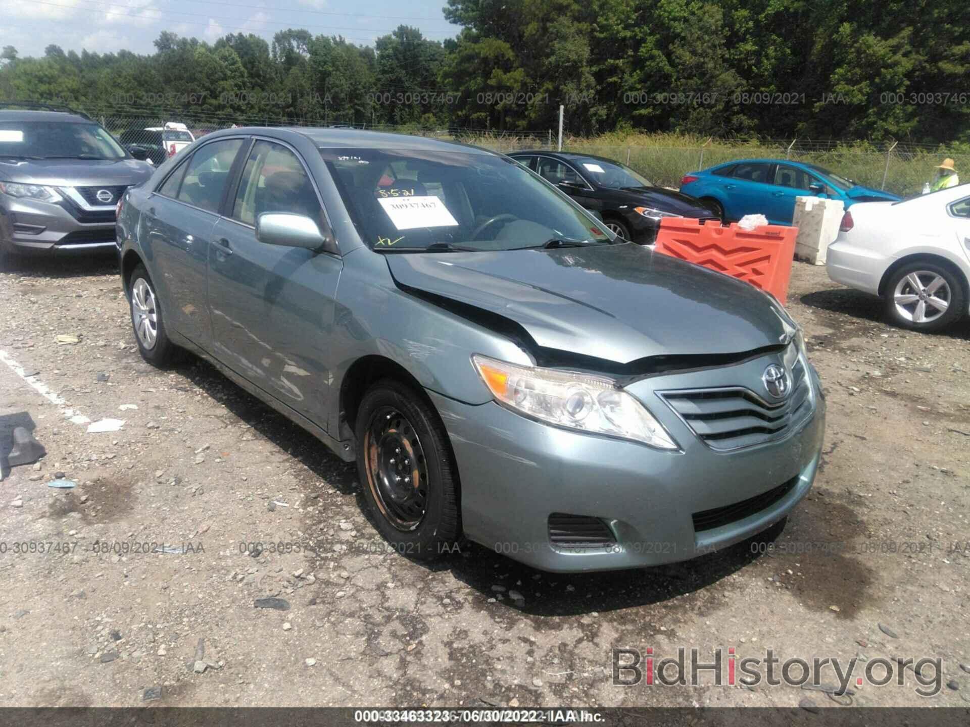 Photo 4T4BF3EK7BR118613 - TOYOTA CAMRY 2011