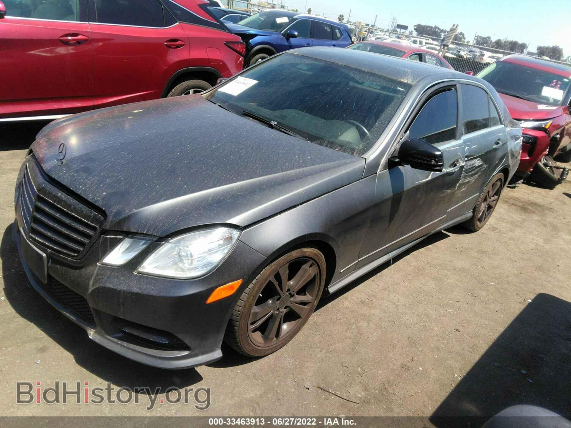 2013 MERCEDES-BENZ E-CLASS - VIN: WDDHF5KB3DA734585 - Фото 2