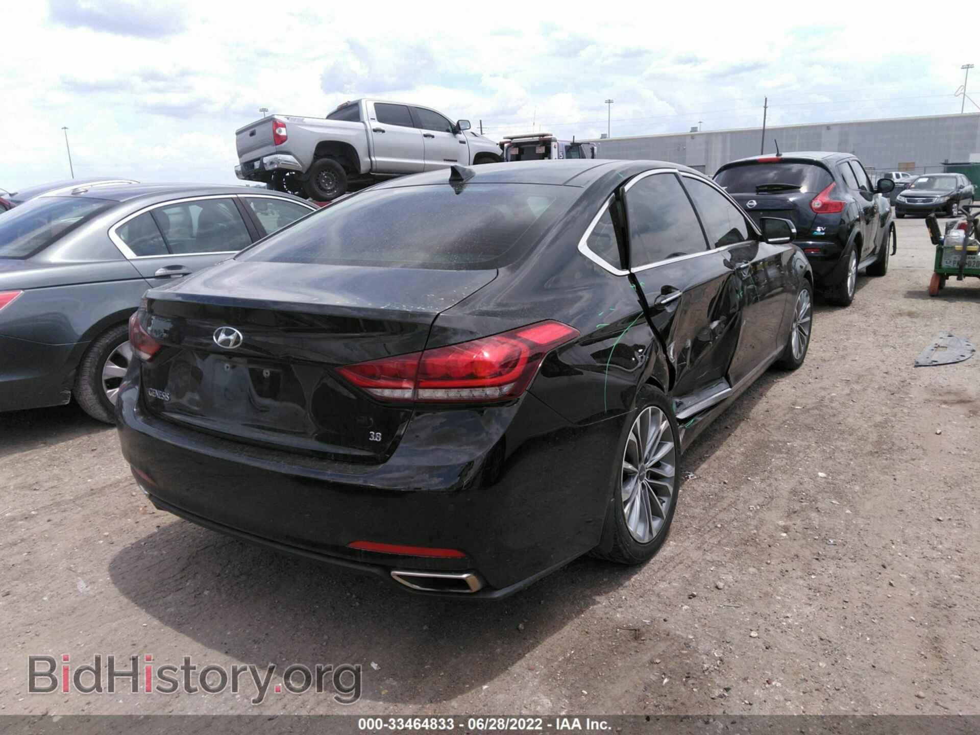 2015 HYUNDAI GENESIS - VIN: KMHGN4JE3FU082403 - Фото 4